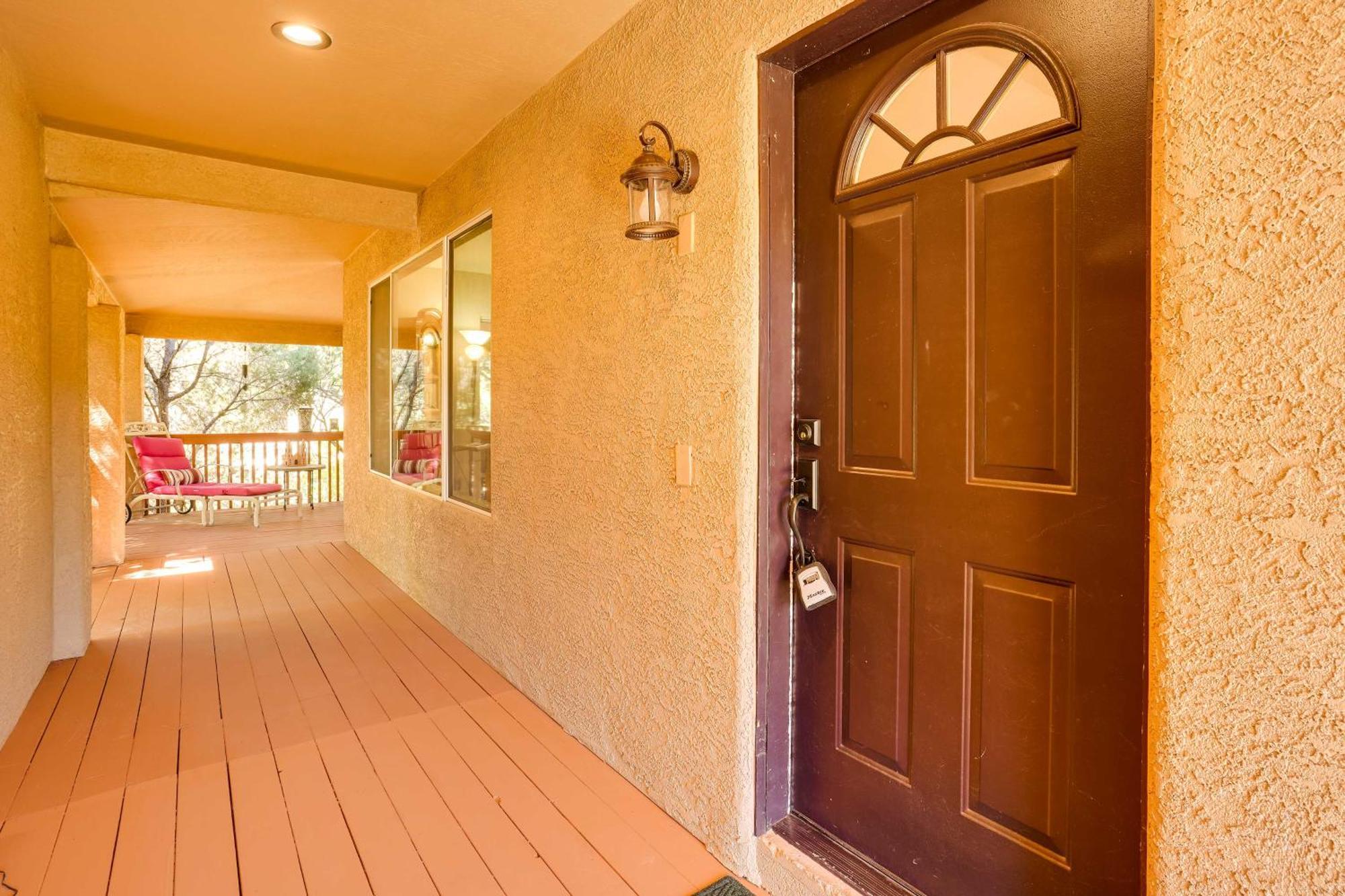 Holiday home With Red Rock Views About 10 Mi To Uptown! Sedona