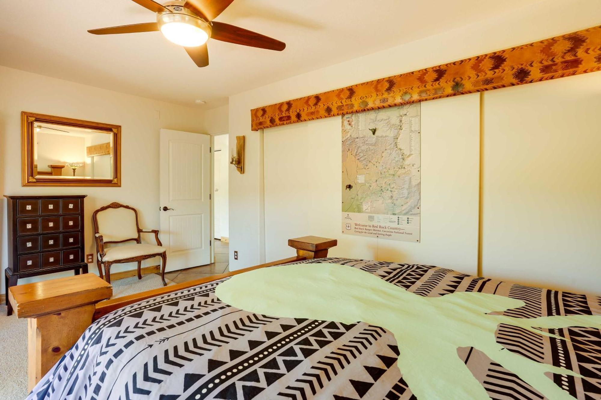 With Red Rock Views About 10 Mi To Uptown! Holiday home Sedona