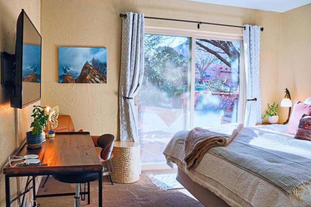 Sedona's Stargazing Luxury Paradise. Red Rock Views! Holiday home