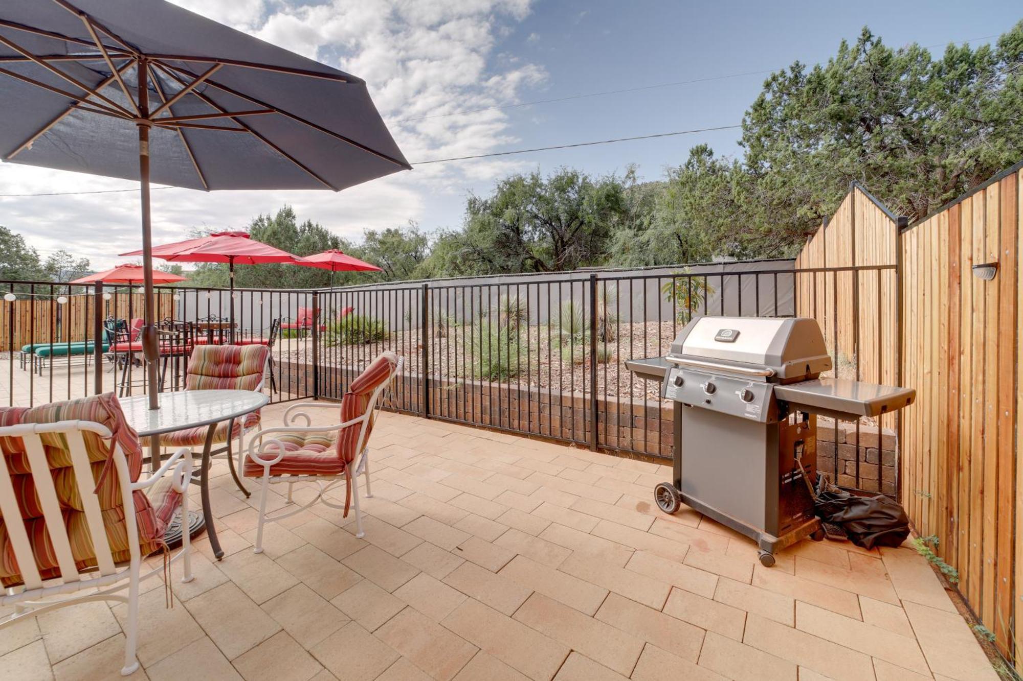 On 1 Acre With Pool And Red Rock Views! * Sedona