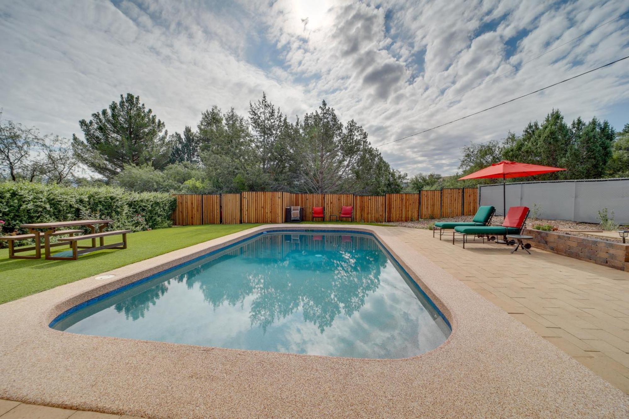 On 1 Acre With Pool And Red Rock Views! * Sedona