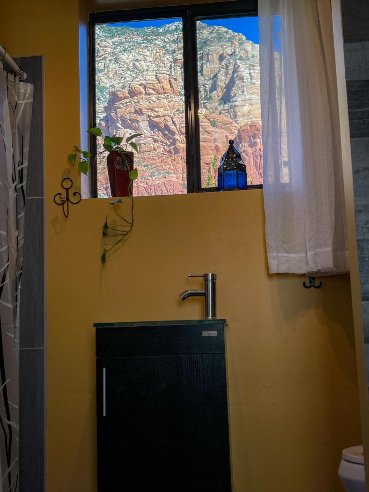 At Thunder Mountain Homestay Sedona