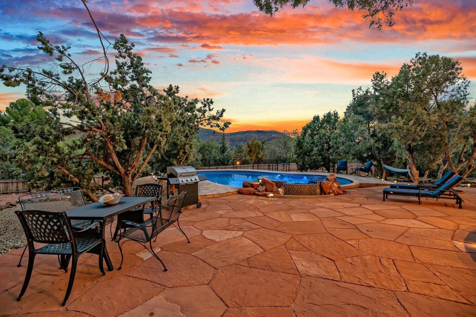 Holiday home Sedona's Paradise Found, Saltwater Pool And Hot Tub, Private Oasis!