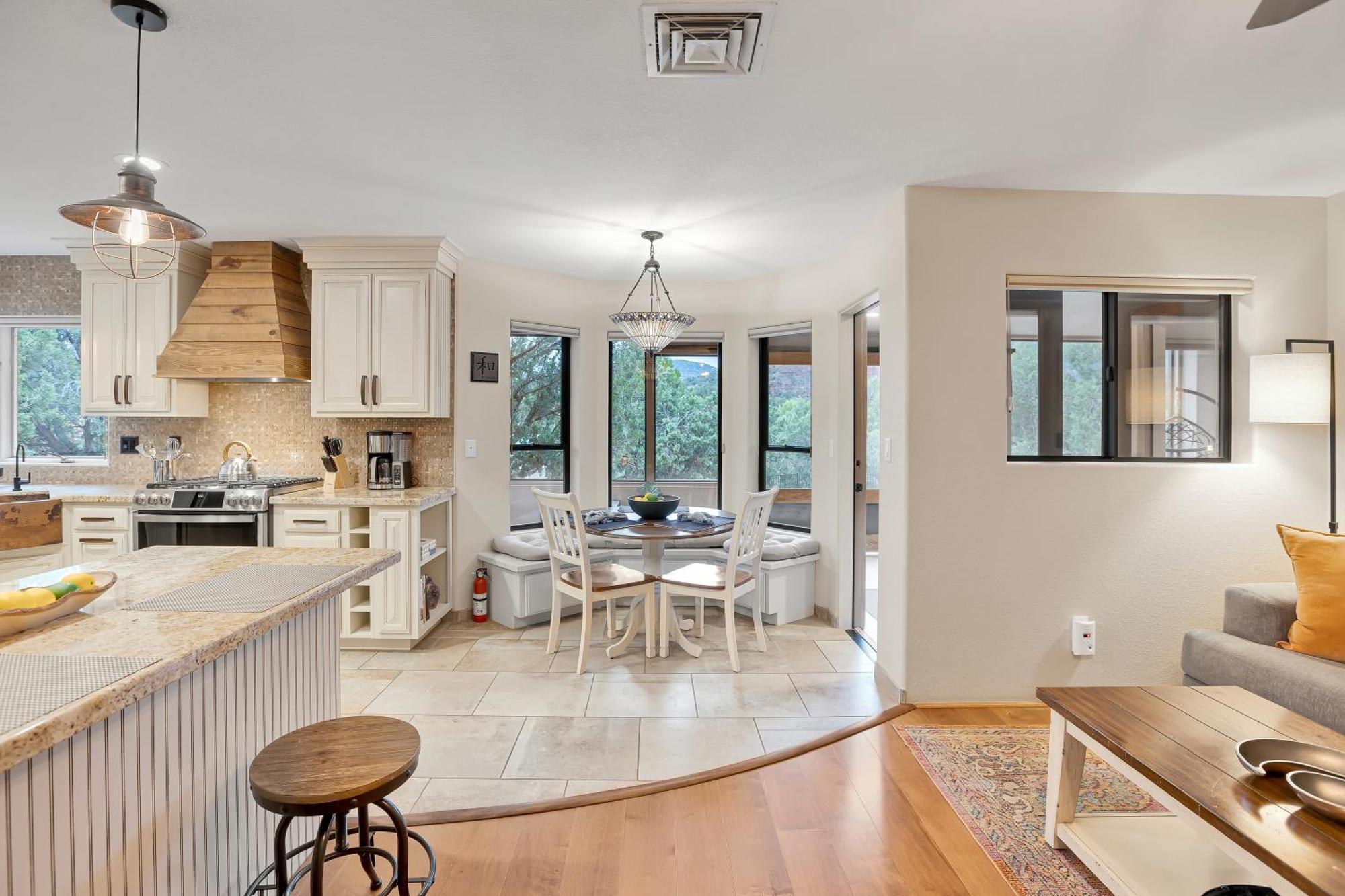 Sedona's Paradise Found, Saltwater Pool And Hot Tub, Private Oasis!