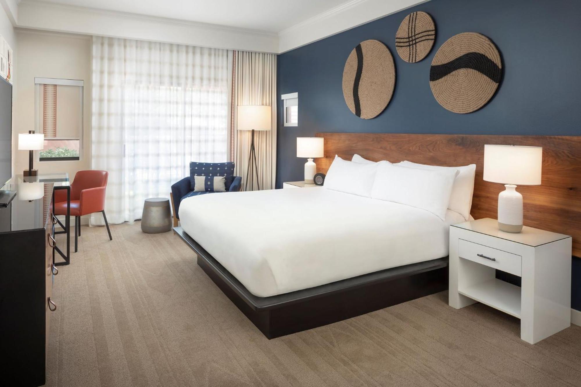 Resort Amara & 4*