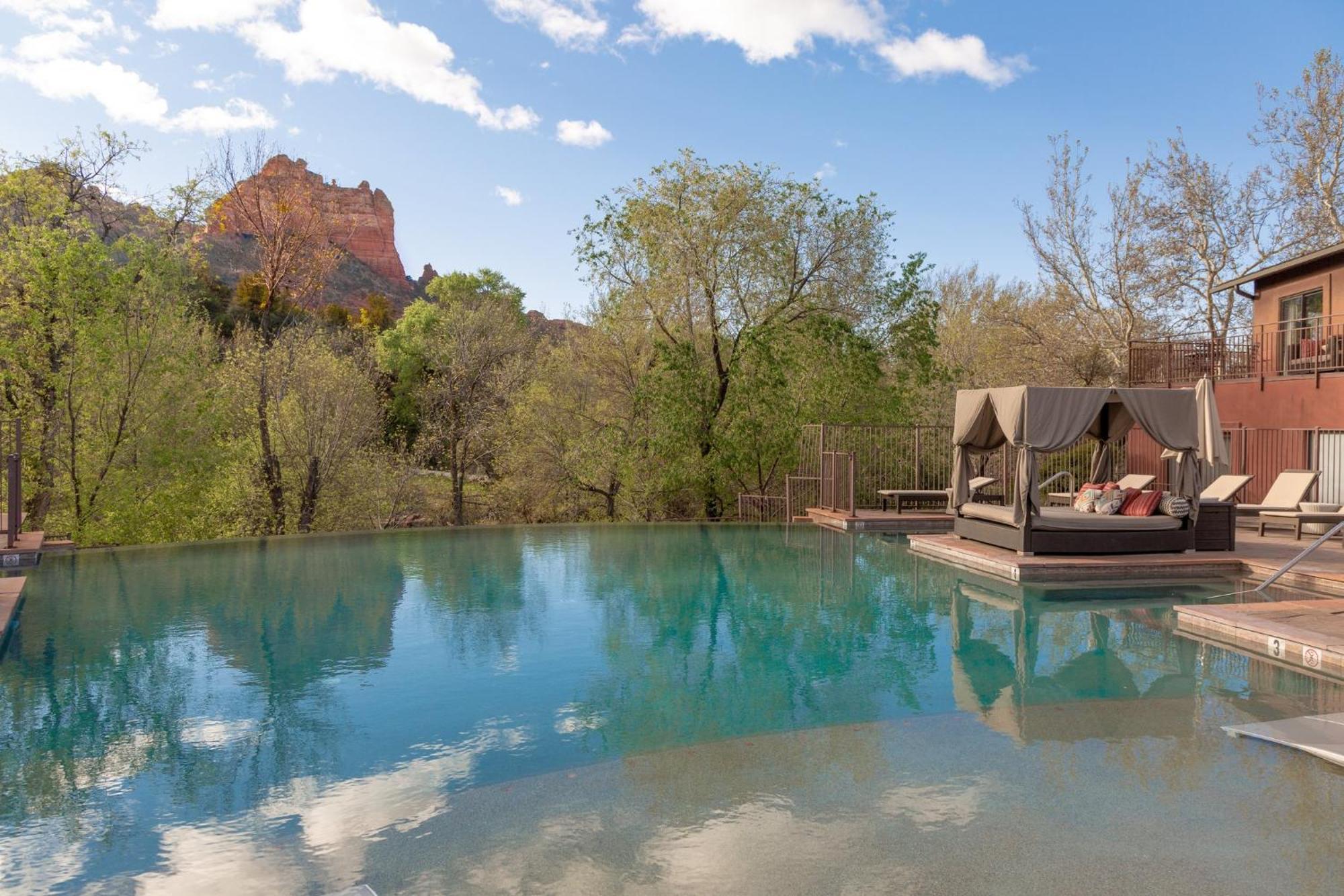 Amara & Resort 4*