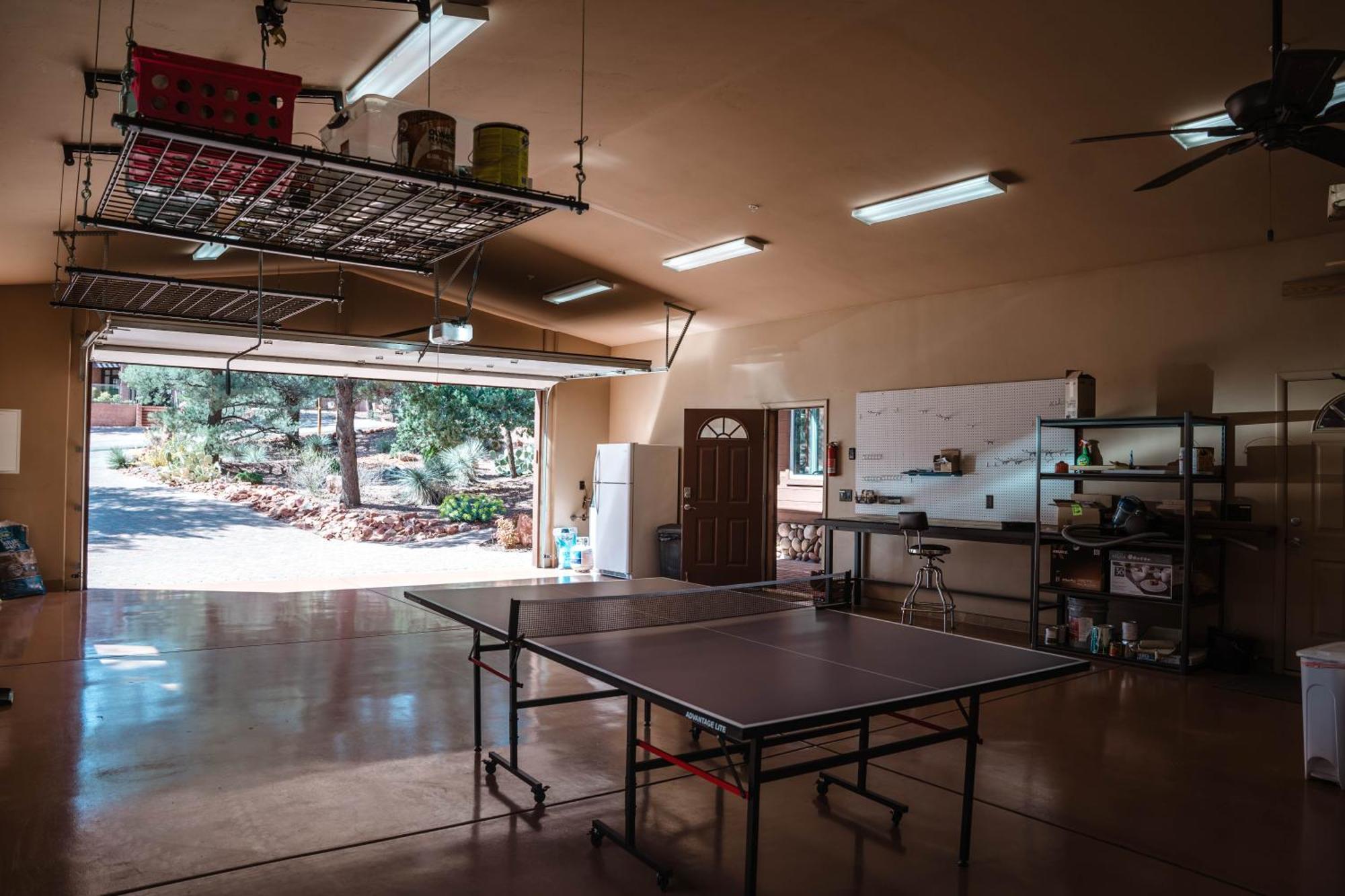 Holiday home Mountain Escape! With Pool, Hot Tub & Firepit
