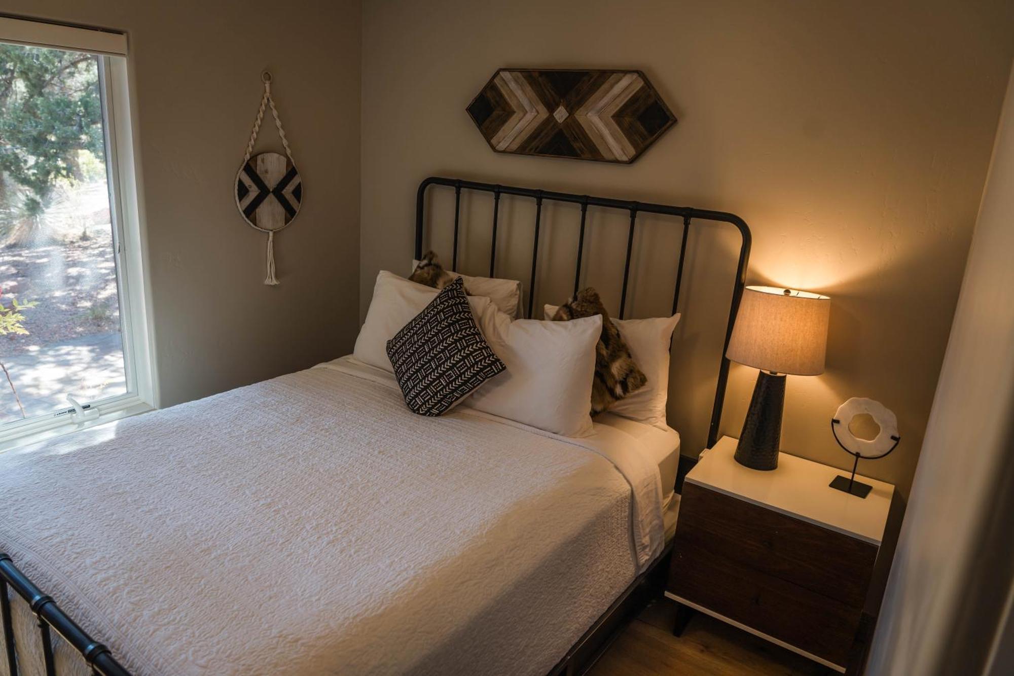 Mountain Escape! With Pool, Hot Tub & Firepit Holiday home Sedona
