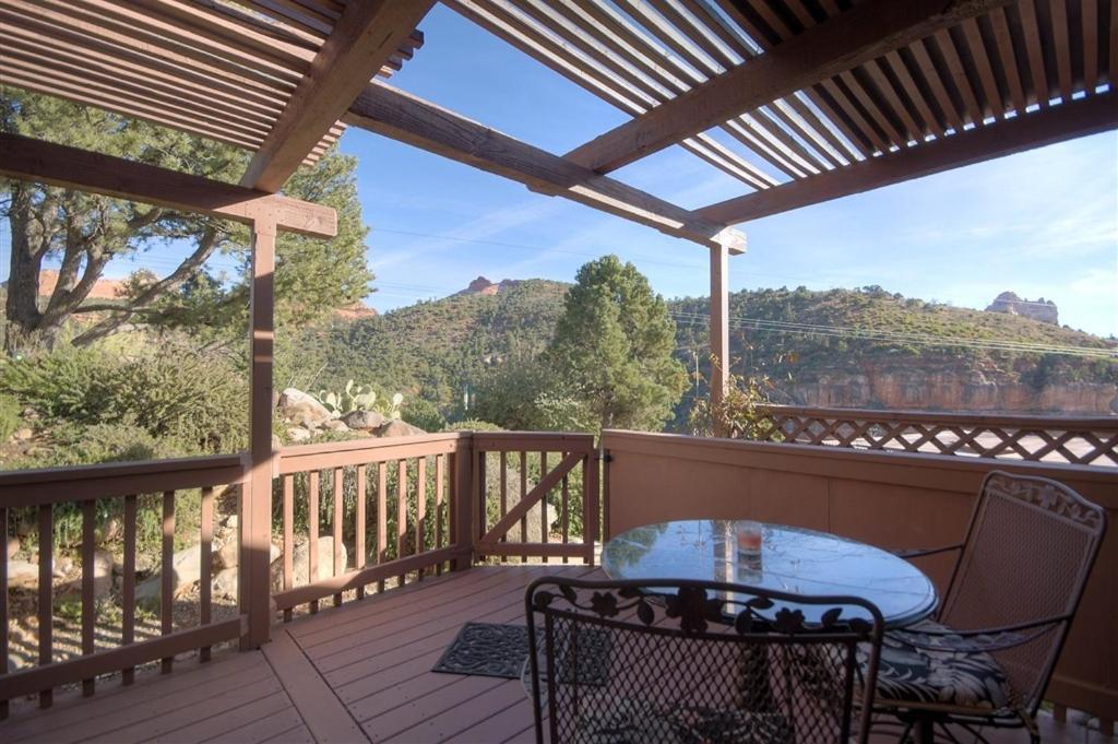 Views Bed & Breakfast 3*