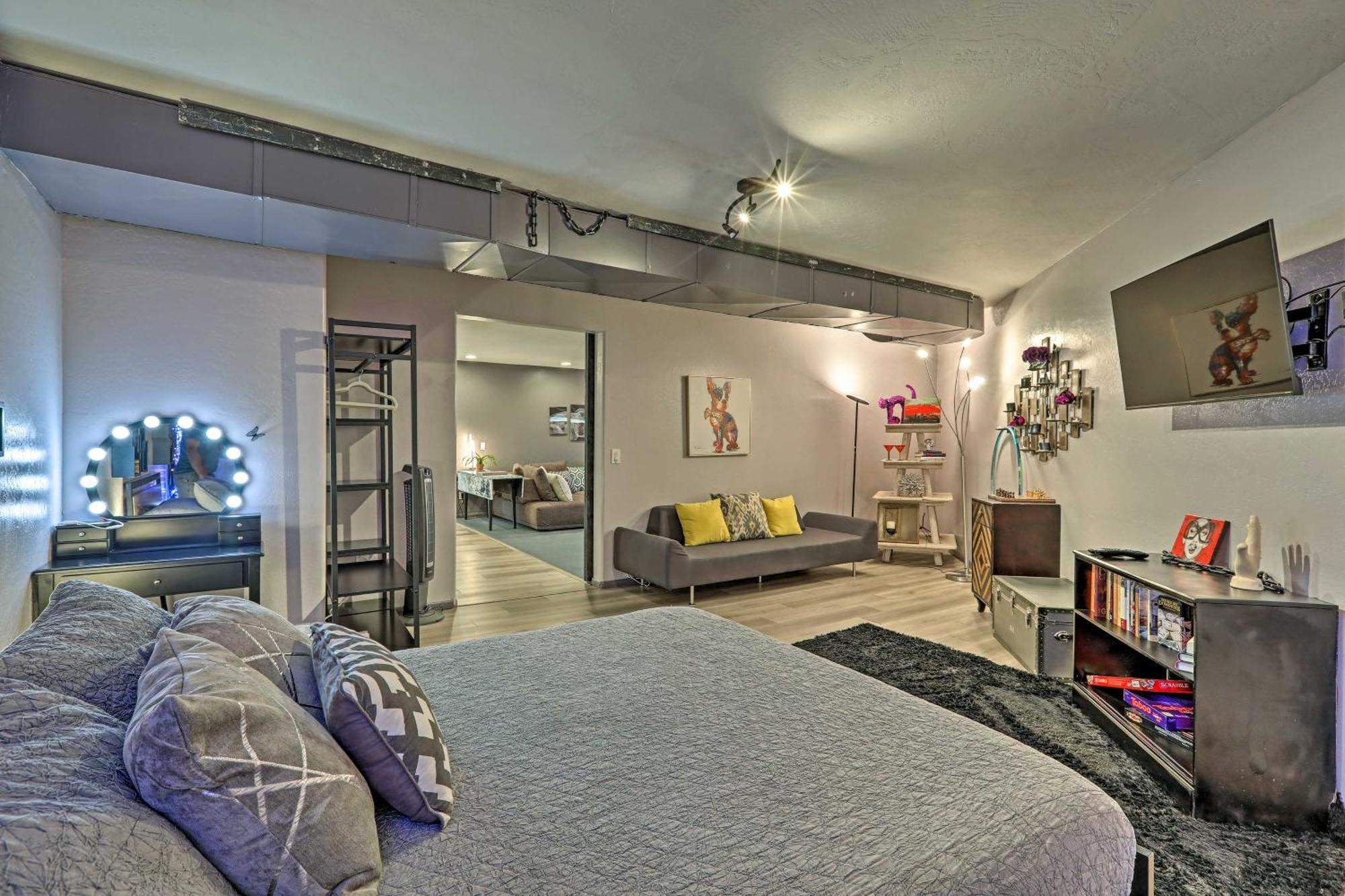 Luxe Retreat With Gorgeous Red Rock Views! *