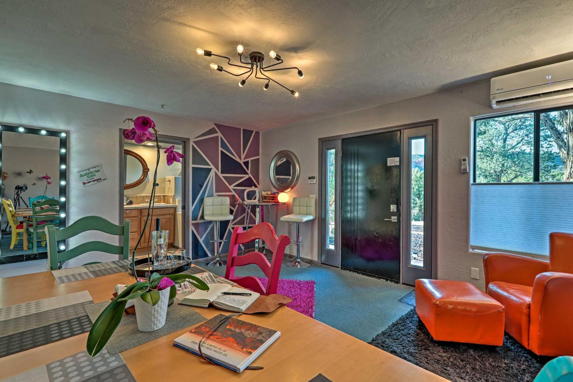 Holiday home Luxe Retreat With Gorgeous Red Rock Views! *