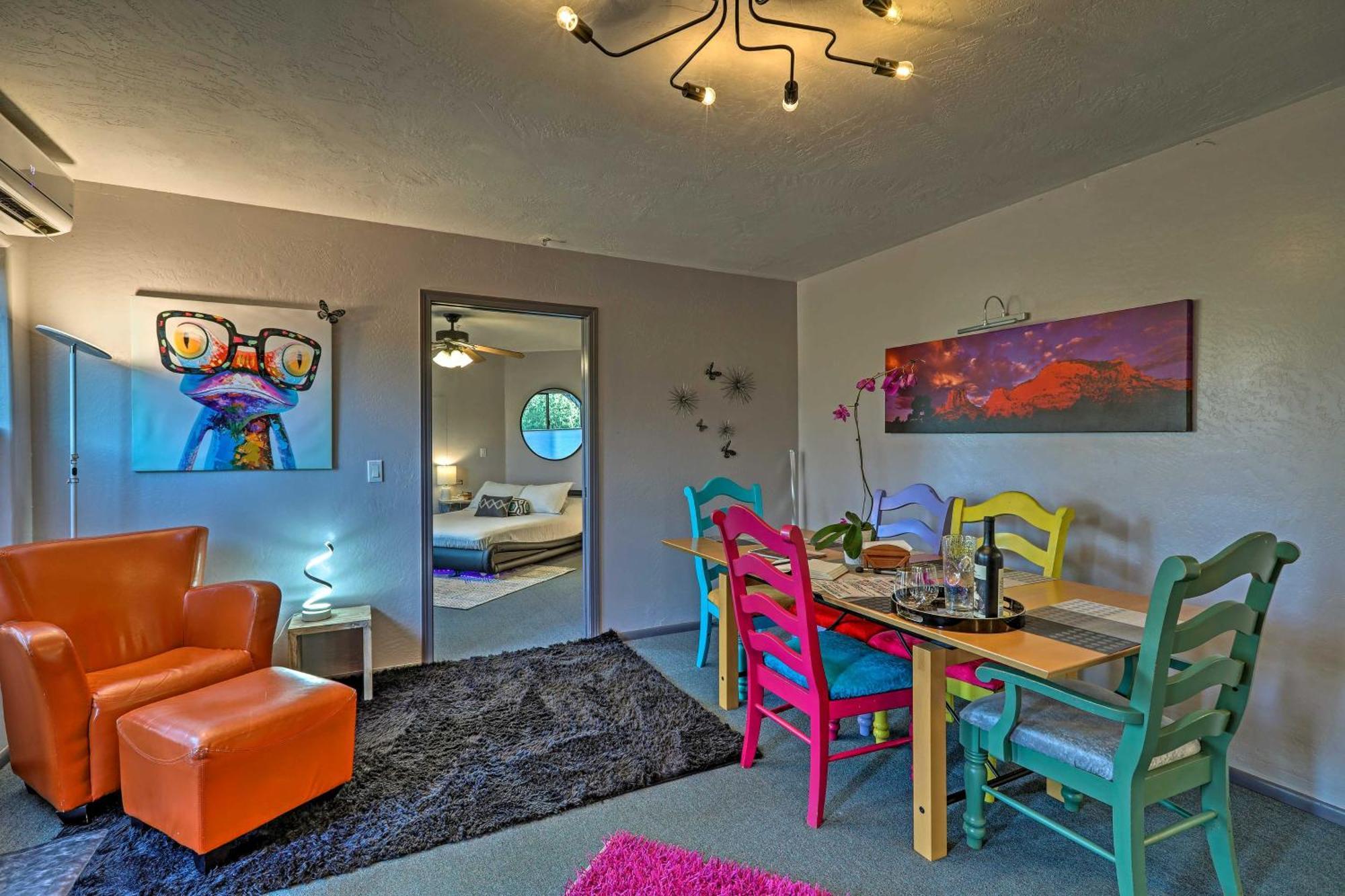 Luxe Retreat With Gorgeous Red Rock Views! Holiday home