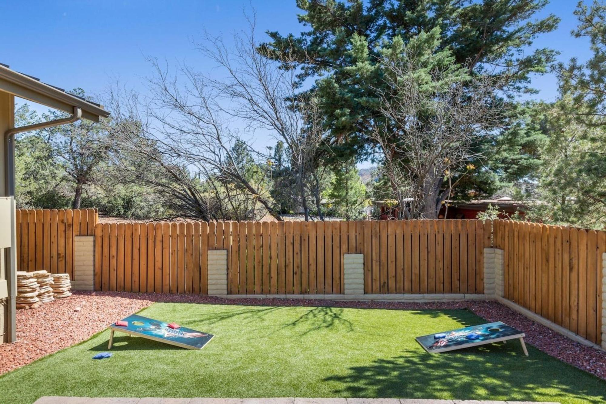 Holiday home Chapel Cross W/ Pool, & Views!!!