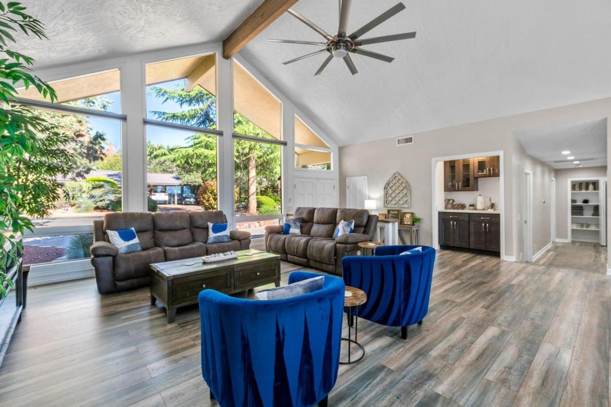 Chapel Cross W/ Pool, & Views!!! Sedona