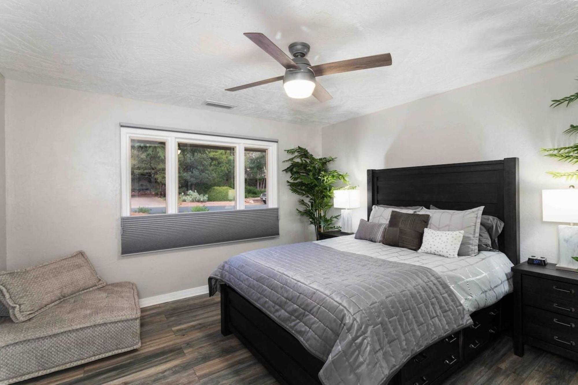 Chapel Cross W/ Pool, & Views!!! * Sedona