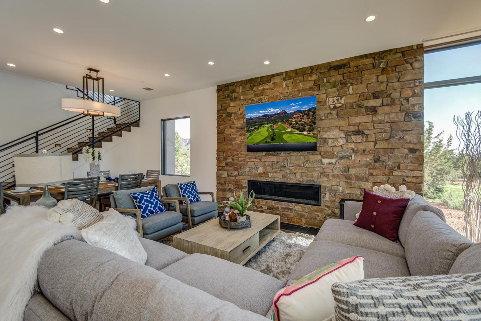 Holiday home Complete Luxury , Extras And Red Rock Vistas - Exclusive Golf Community