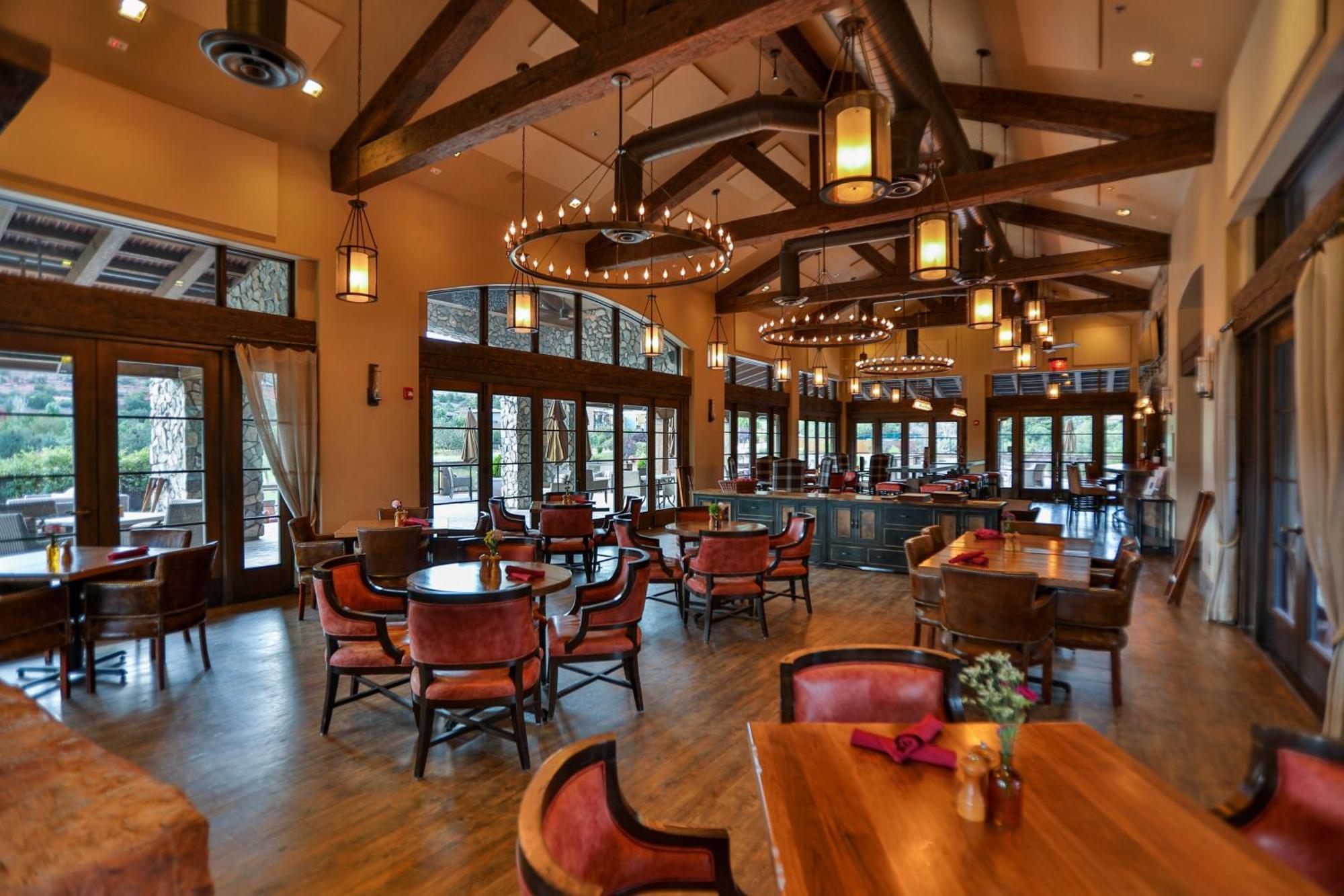Holiday home Complete Luxury , Extras And Red Rock Vistas - Exclusive Golf Community Sedona