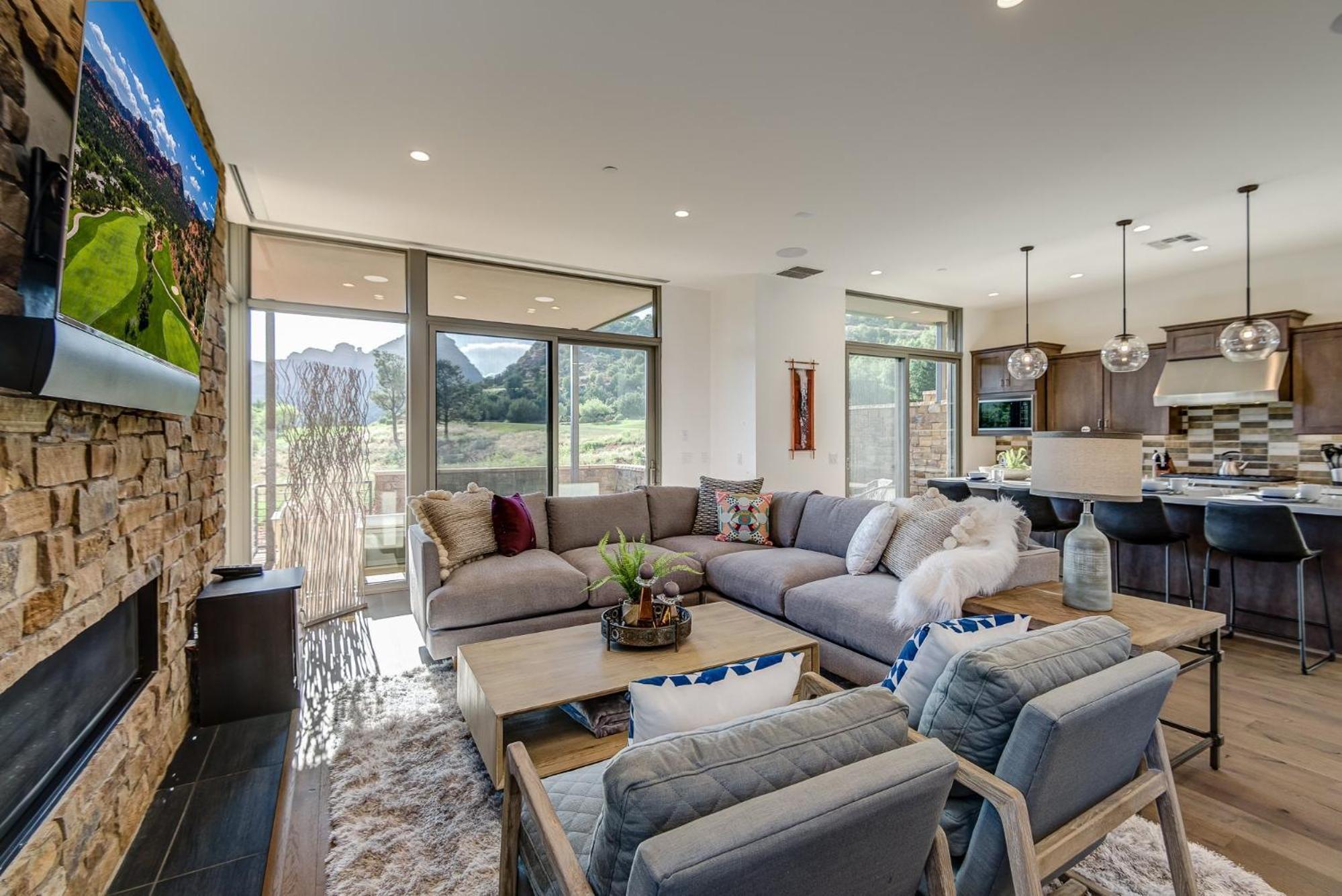 Complete Luxury , Extras And Red Rock Vistas - Exclusive Golf Community * Sedona