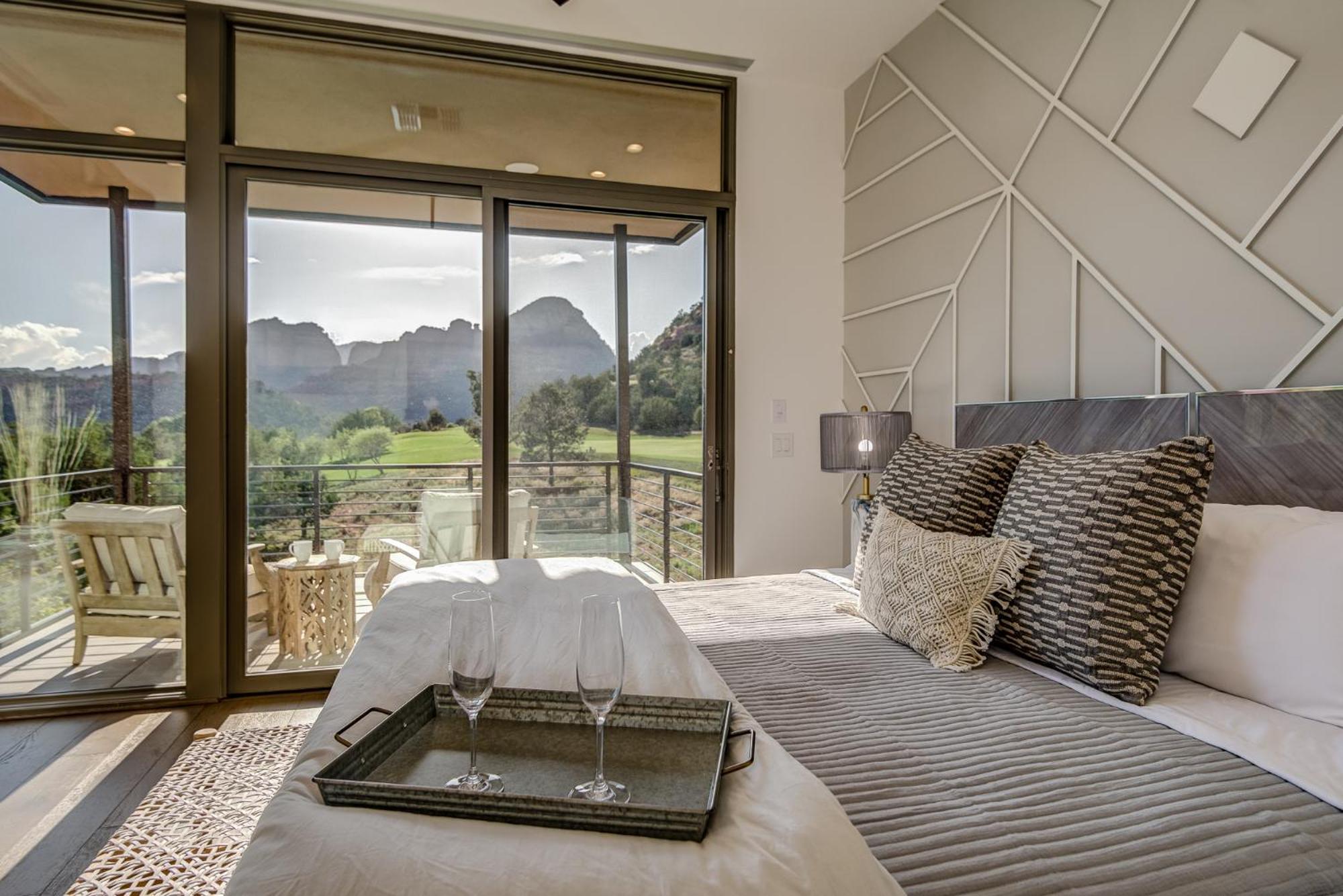 Complete Luxury , Extras And Red Rock Vistas - Exclusive Golf Community * Sedona