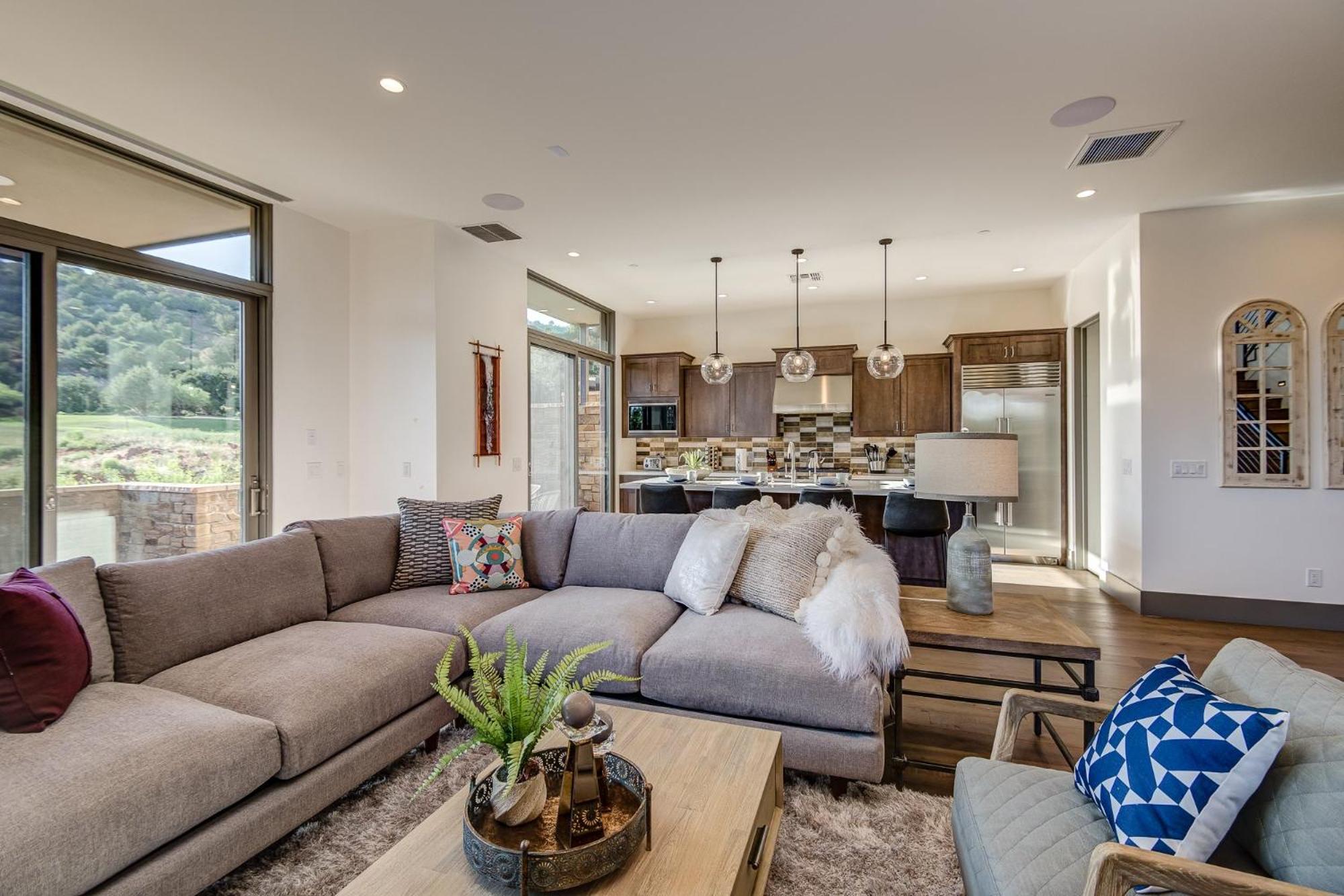 Complete Luxury , Extras And Red Rock Vistas - Exclusive Golf Community Holiday home Sedona