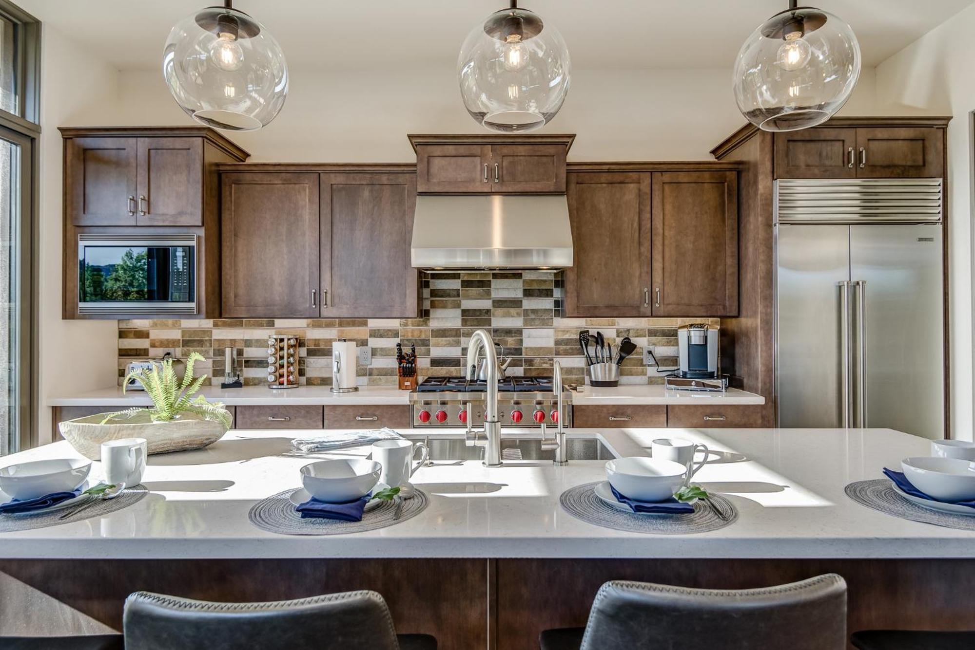 Complete Luxury , Extras And Red Rock Vistas - Exclusive Golf Community Sedona