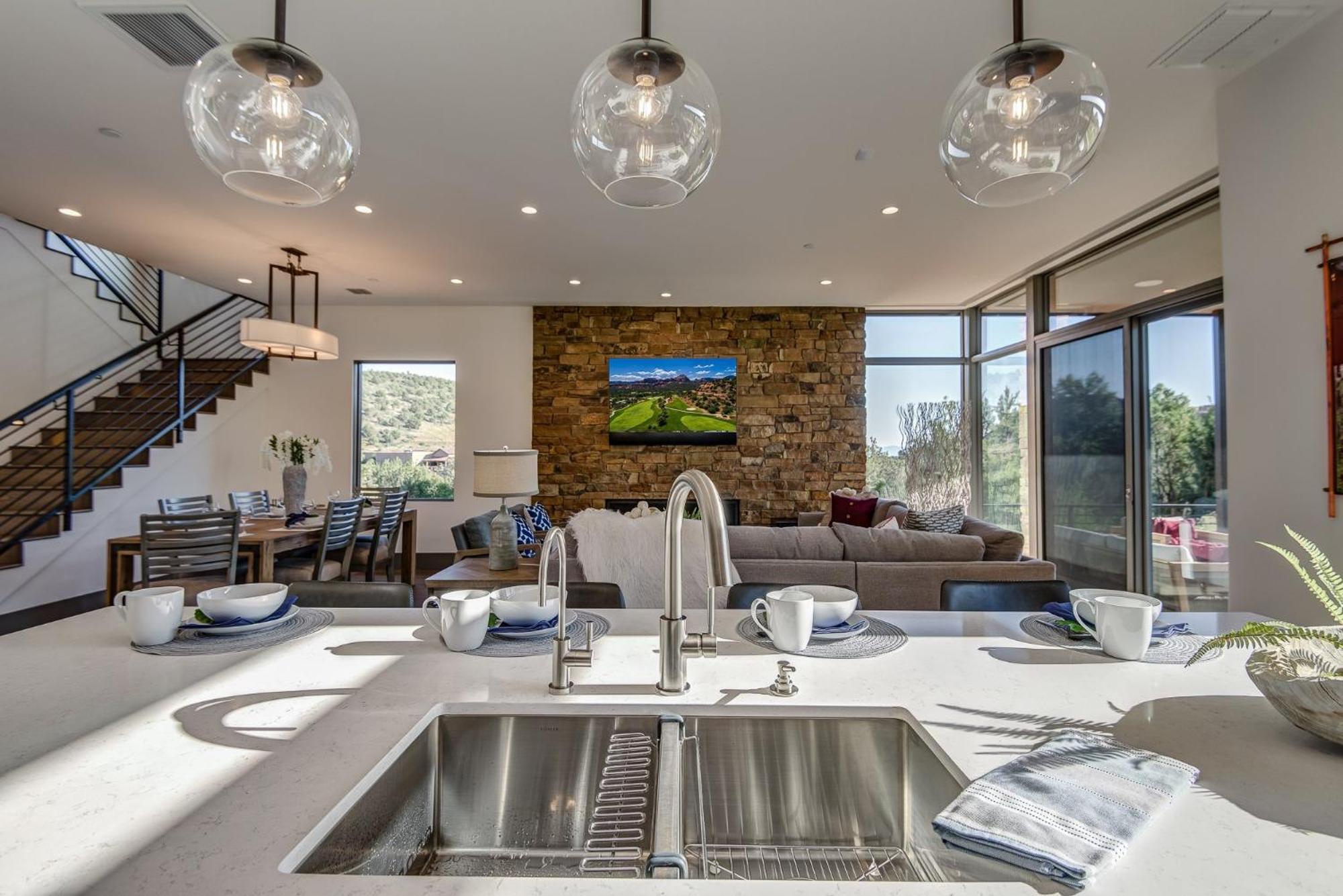 Complete Luxury , Extras And Red Rock Vistas - Exclusive Golf Community * Sedona