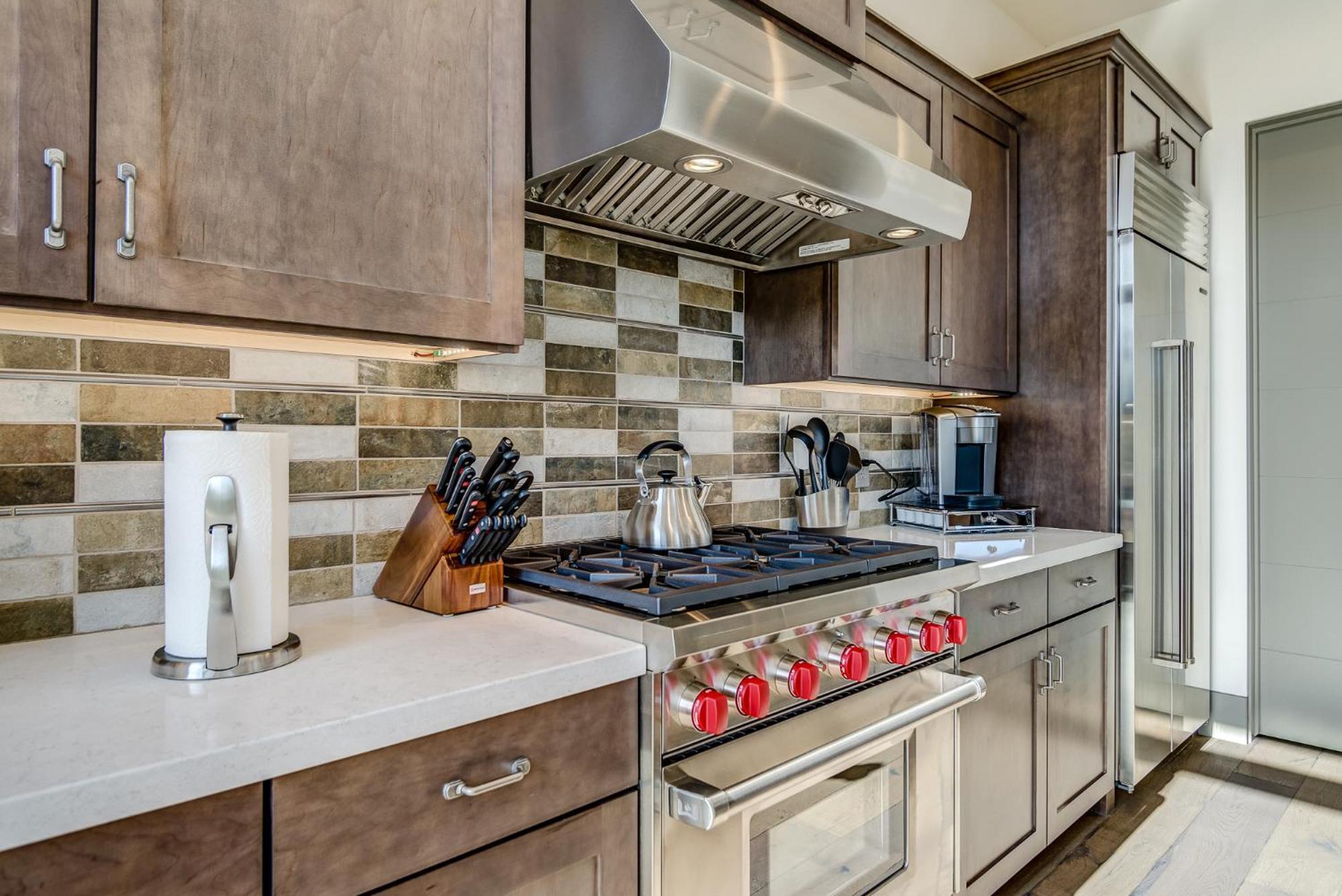 Holiday home Complete Luxury , Extras And Red Rock Vistas - Exclusive Golf Community *