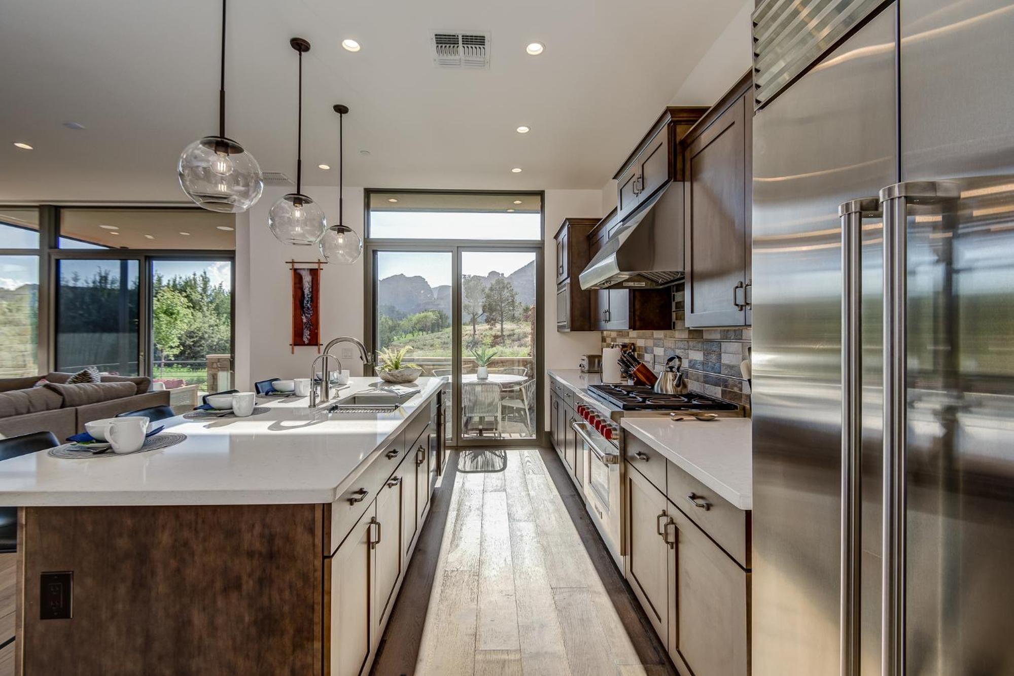 Complete Luxury , Extras And Red Rock Vistas - Exclusive Golf Community * Sedona