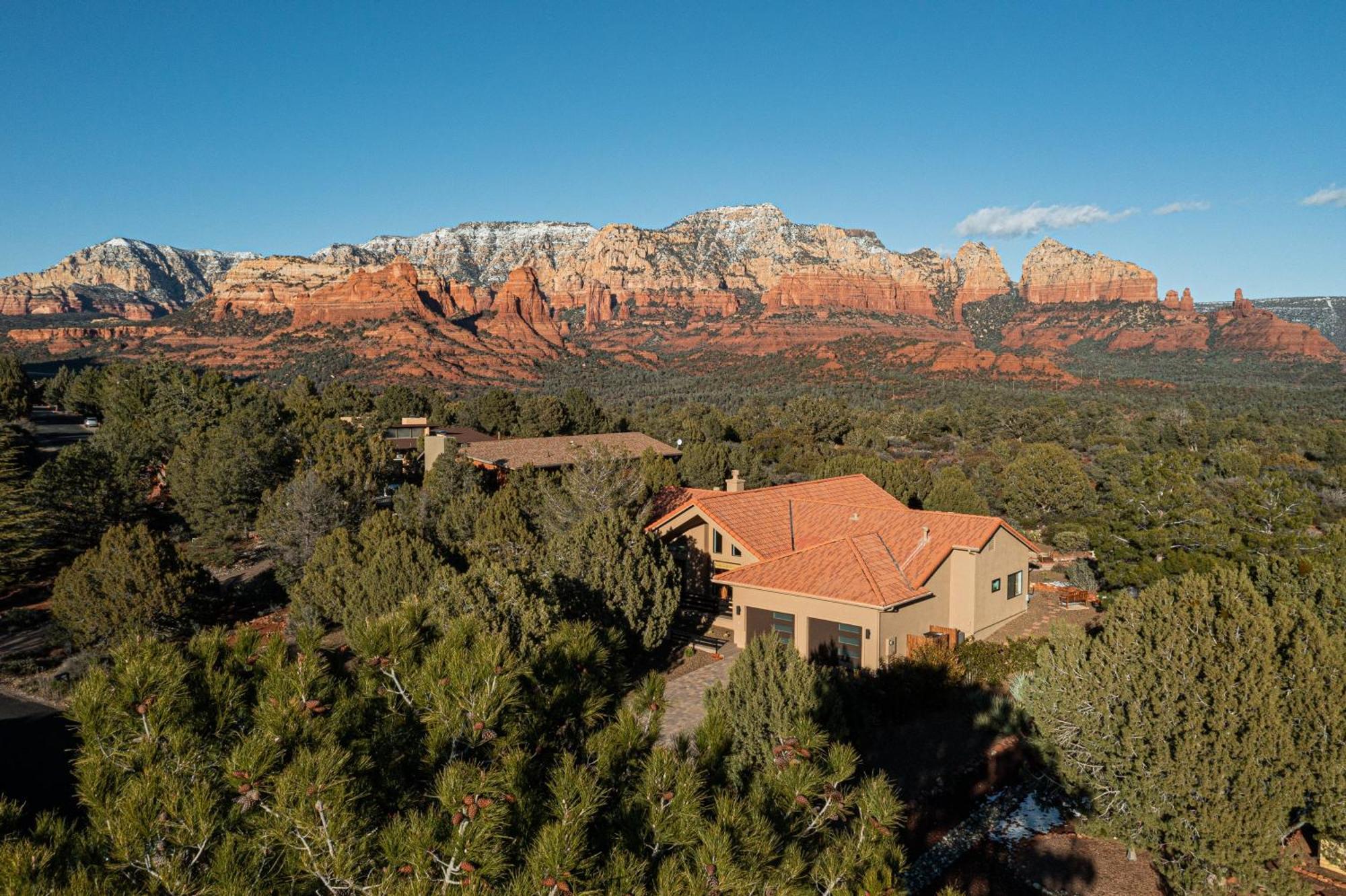 Sunlight Is A Luxury With Stunning Views In West Sedona!
