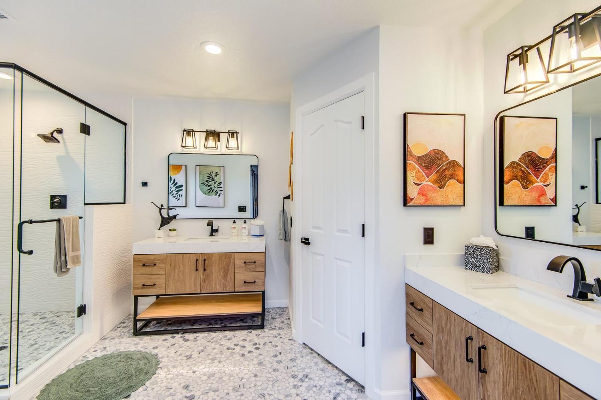 Sunlight Is A Luxury With Stunning Views In West Sedona! Holiday home
