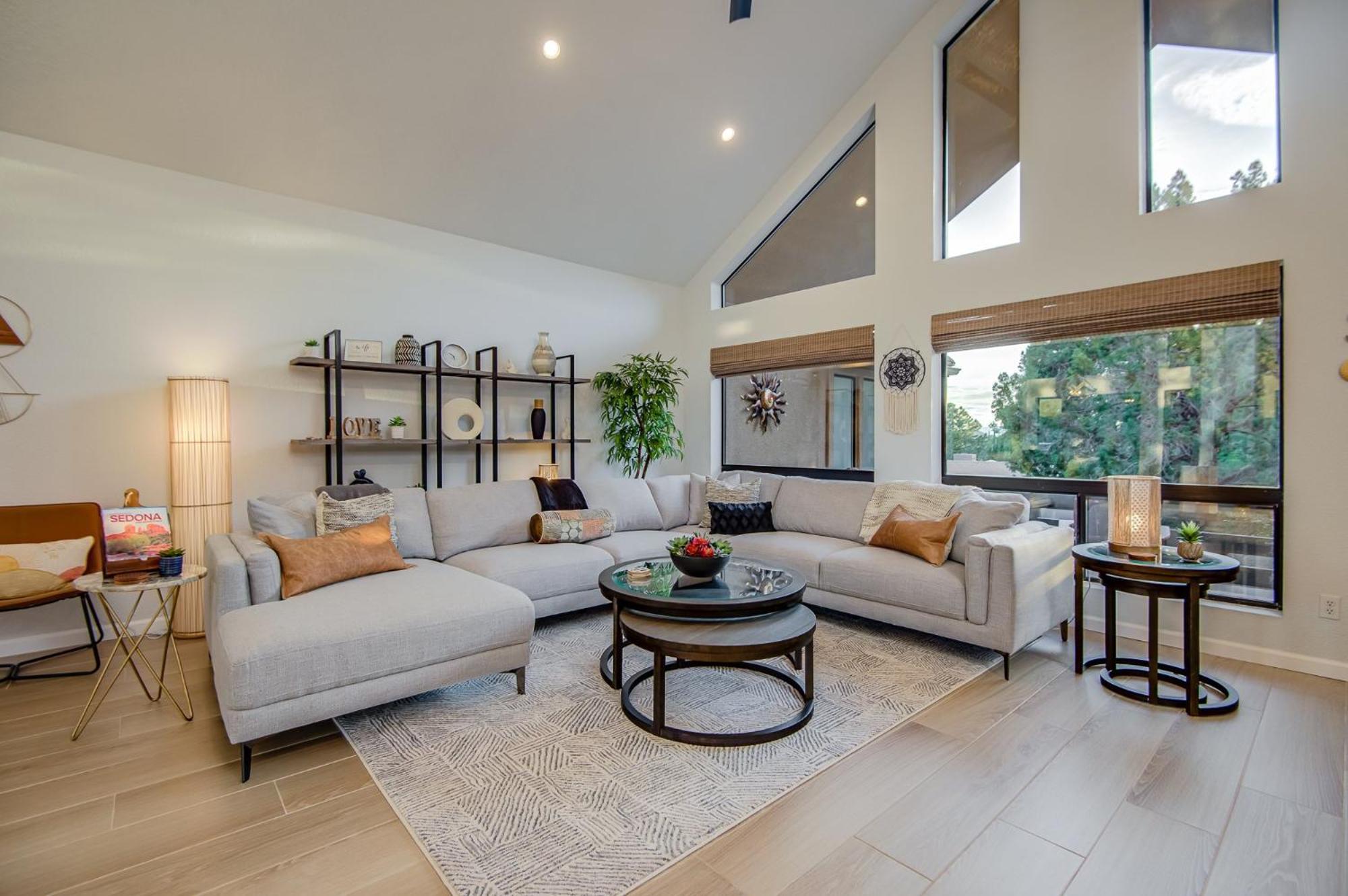Sunlight Is A Luxury With Stunning Views In West Sedona! Holiday home *
