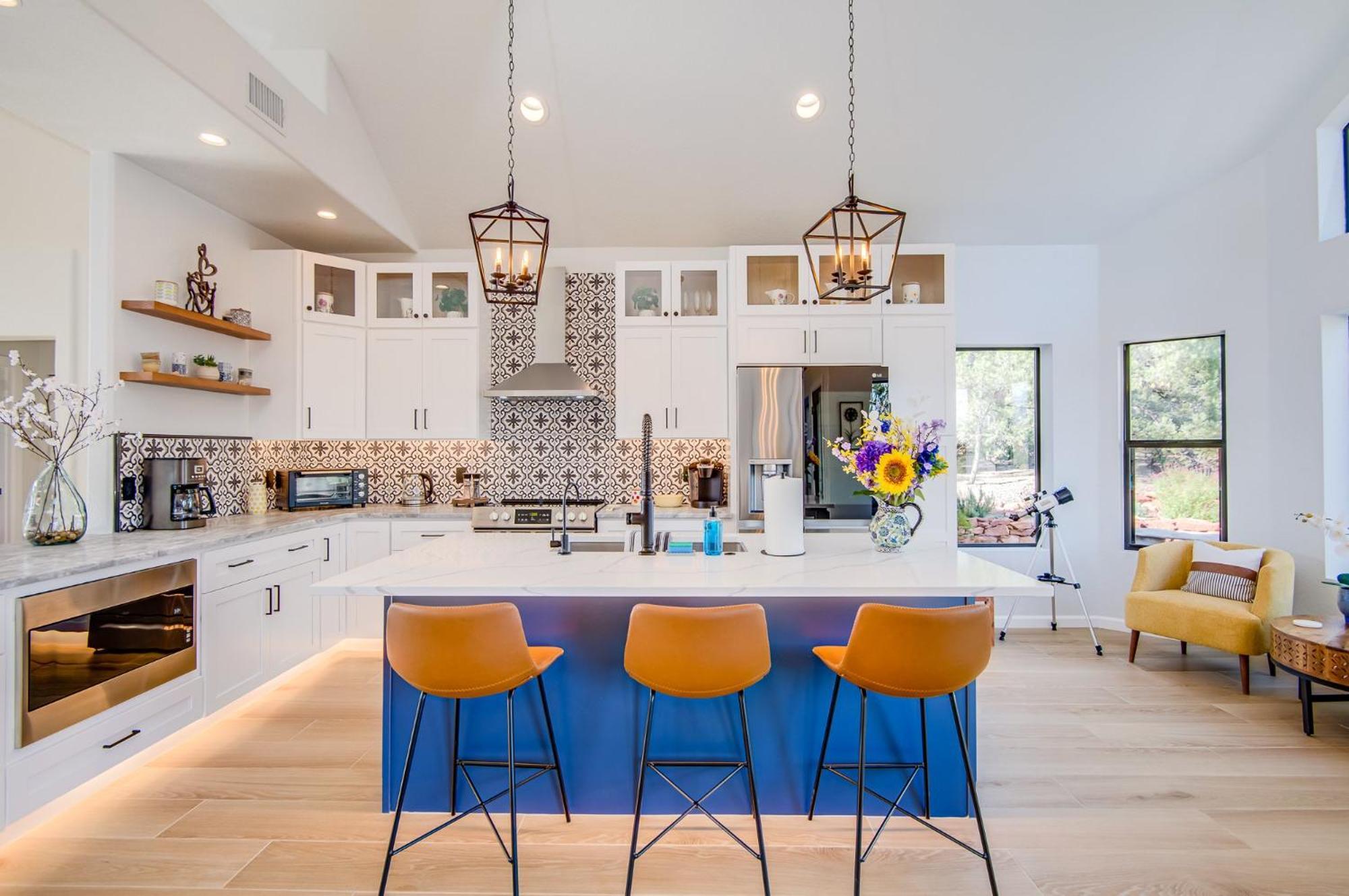 Sunlight Is A Luxury With Stunning Views In West Sedona! *