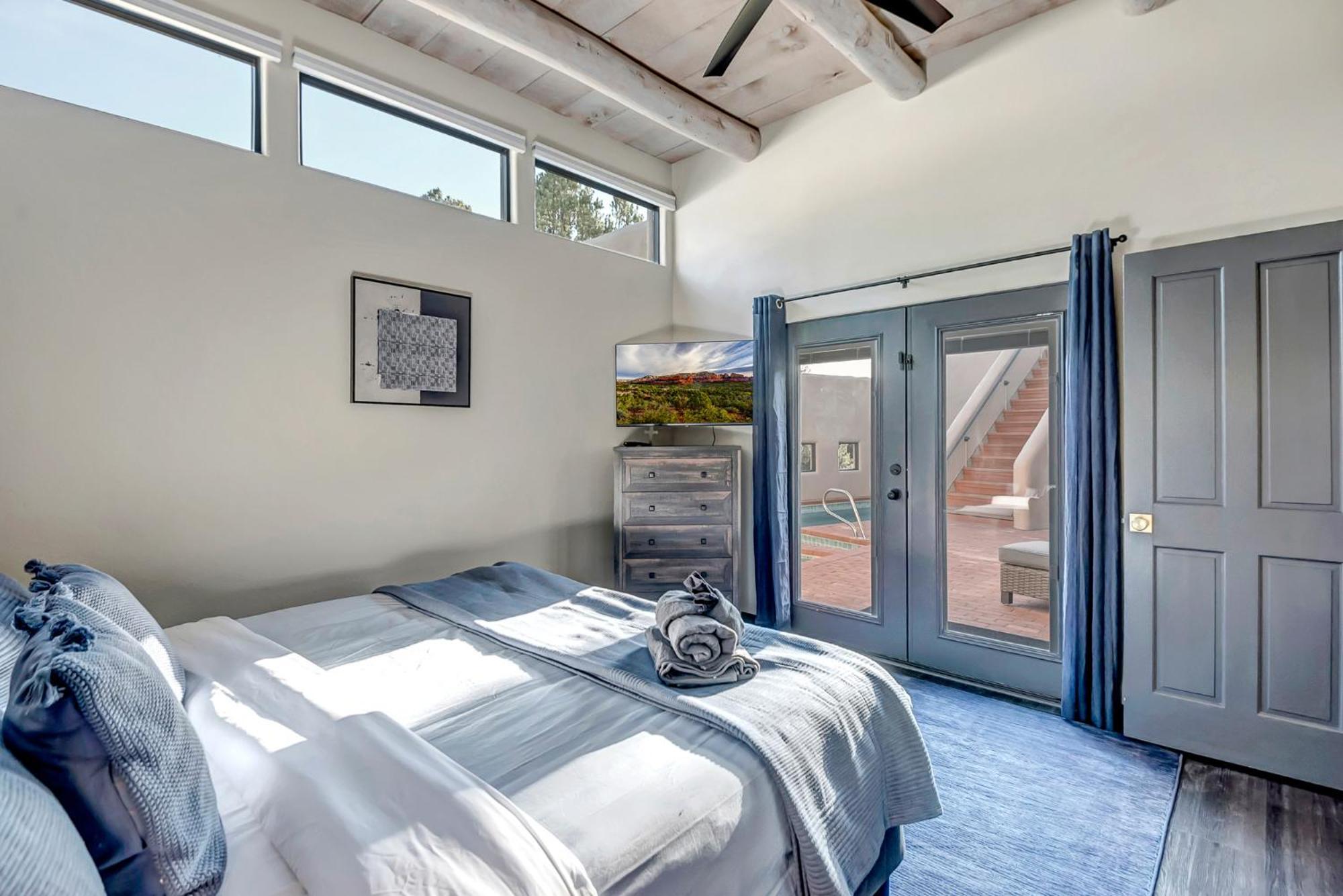 Red Mountain Retreat- Updated W Private Pool & Hot Tub, Amazing Views! Sedona