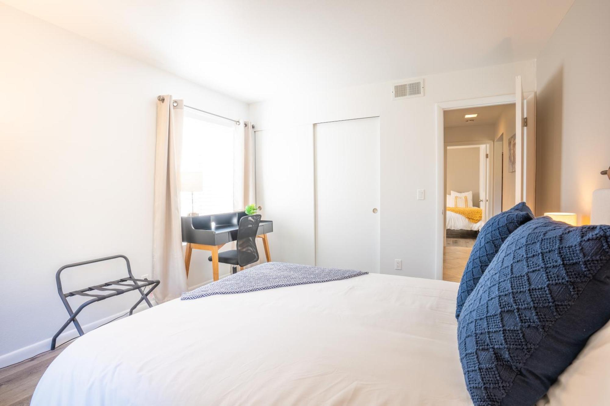 Cozy Retreat - Pool, Spa, Pickleball