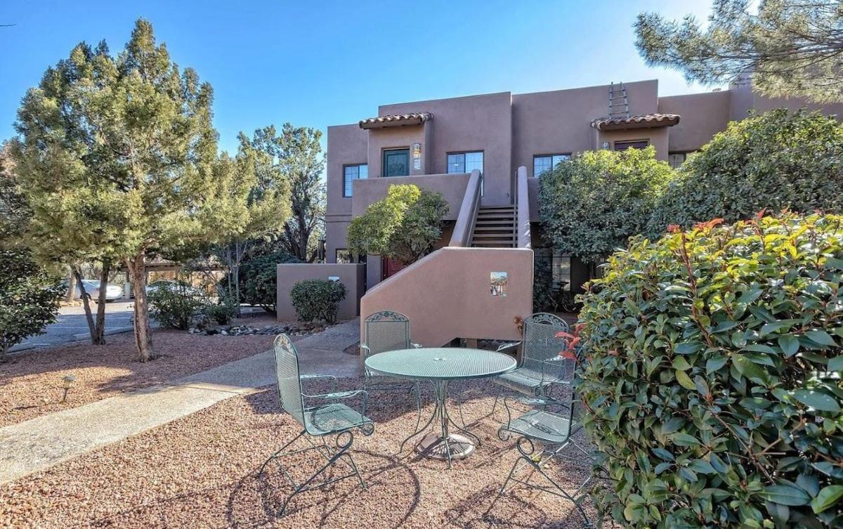 Holiday home New The Grasshopper With Balcony, Heart Of Sedona