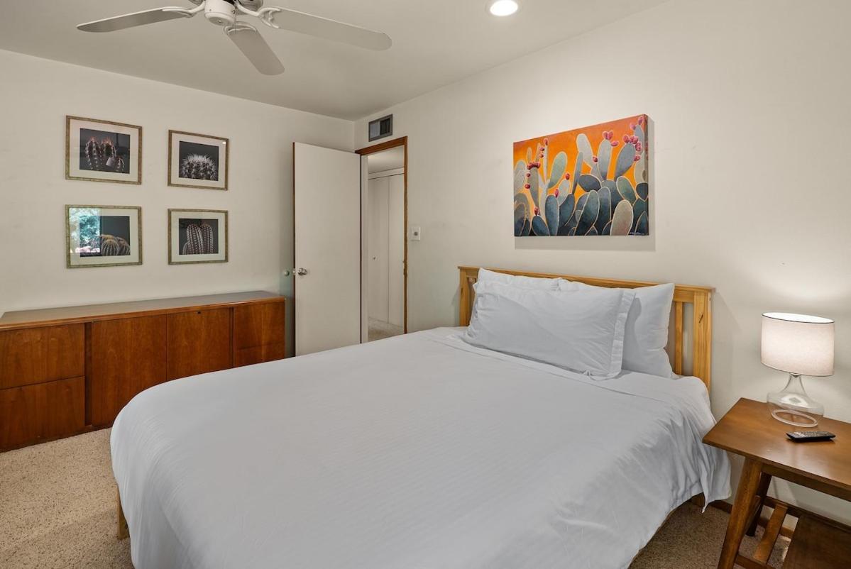 Holiday home New Secluded Mountain Shadows Escape With Sunroom Sedona