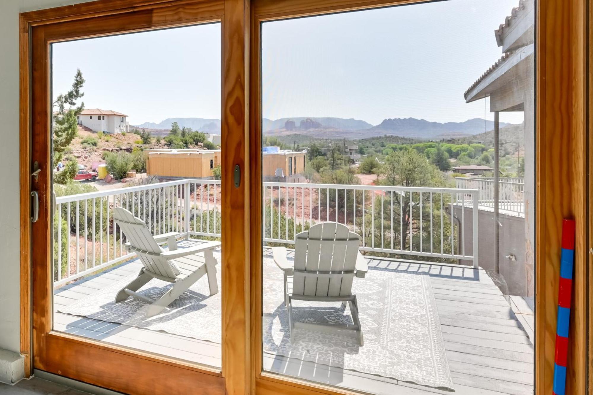 Sunny Less Than 1 Mi To Red Rock State Park! Apartment *