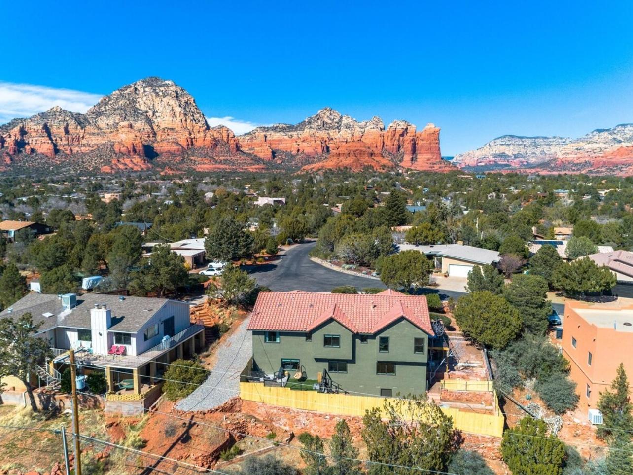 Holiday home Sage House Modern Retreat 3 Kings, Theater, Gmrm!