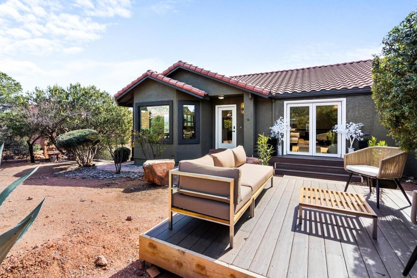 Holiday home Sage House Modern Retreat 3 Kings, Theater, Gmrm! *