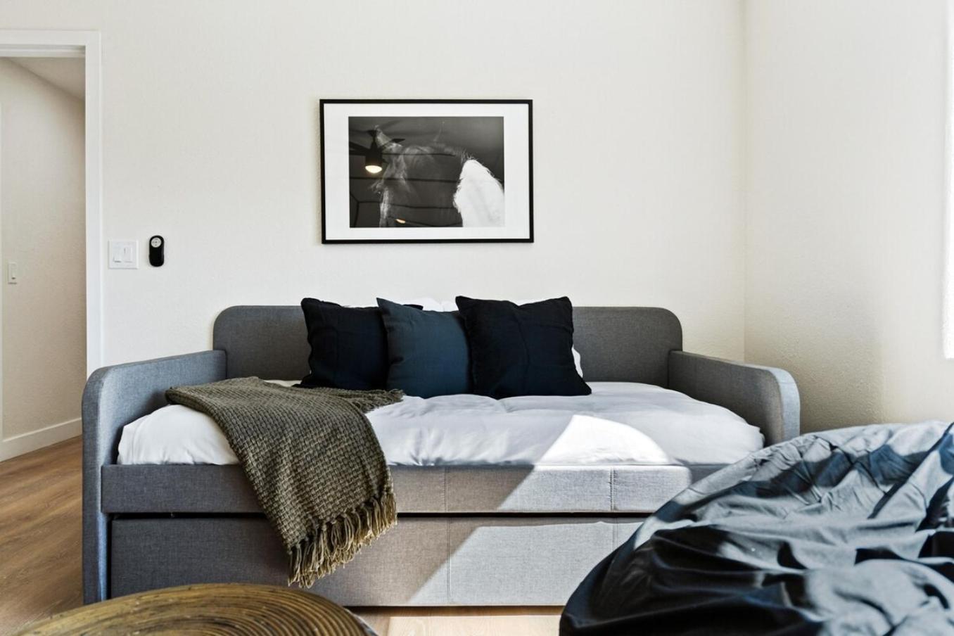 Sage House Modern Retreat 3 Kings, Theater, Gmrm! Holiday home *