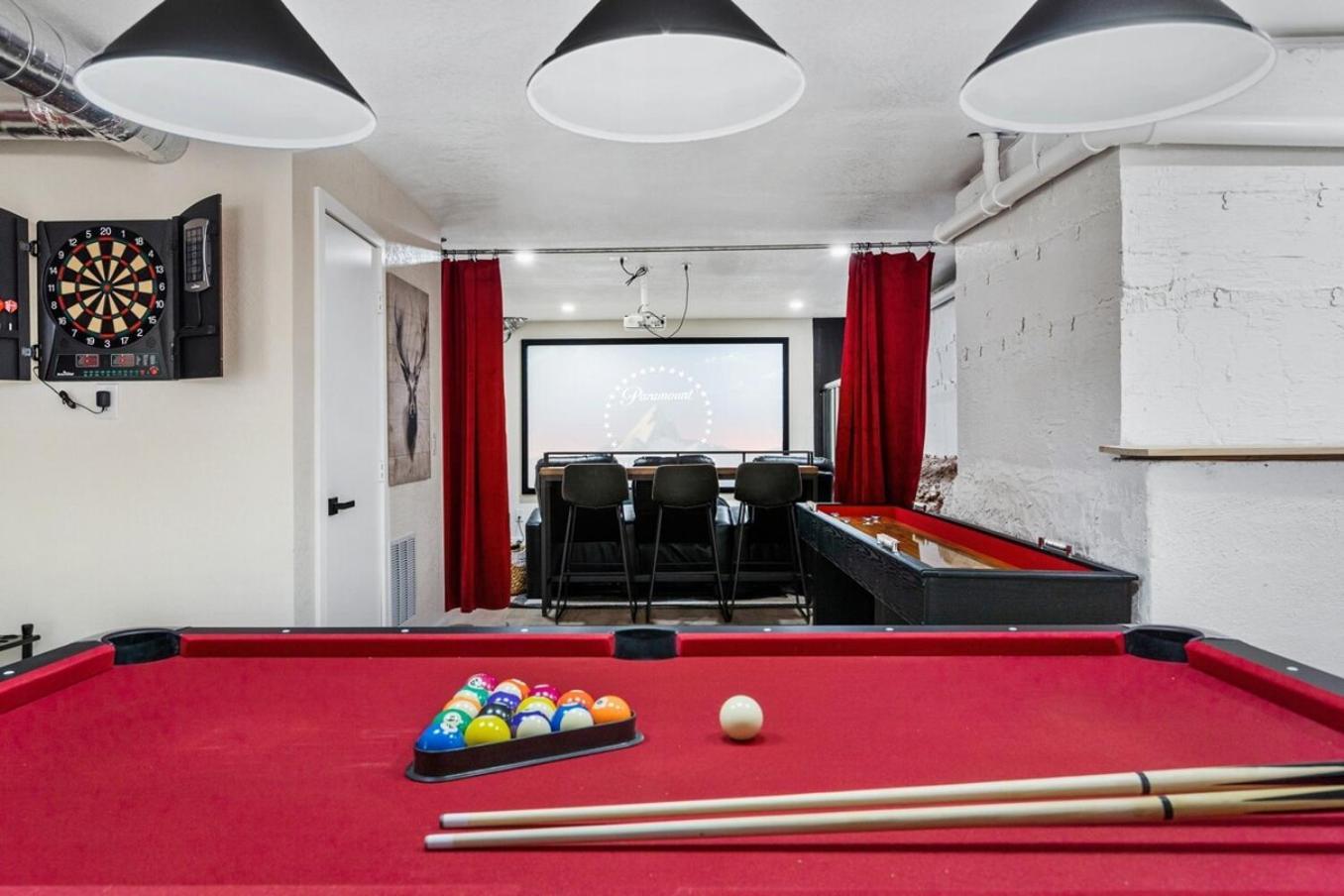 Holiday home Sage House Modern Retreat 3 Kings, Theater, Gmrm! *