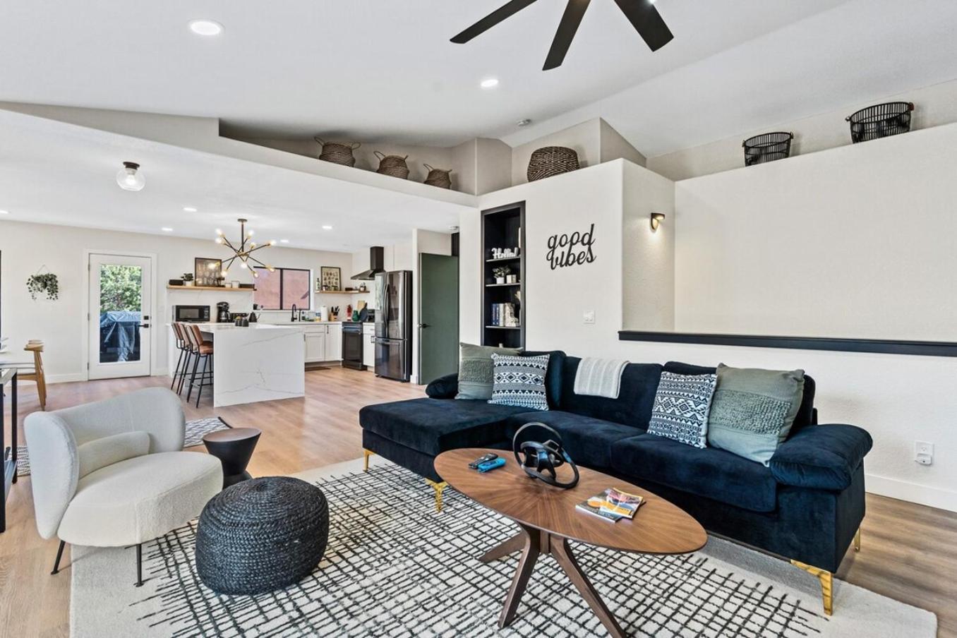 Holiday home Sage House Modern Retreat 3 Kings, Theater, Gmrm! *