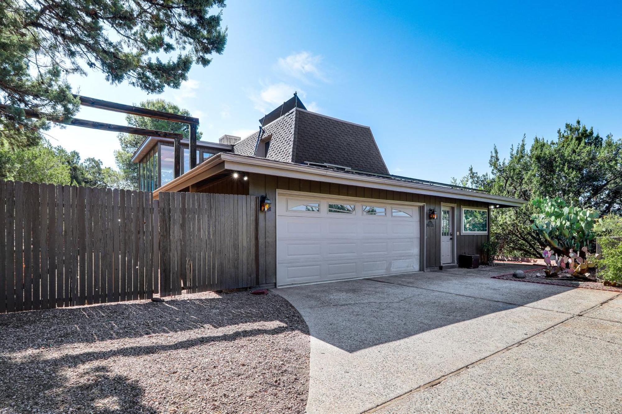 With Private Hot Tub And Mountain Views! * Sedona