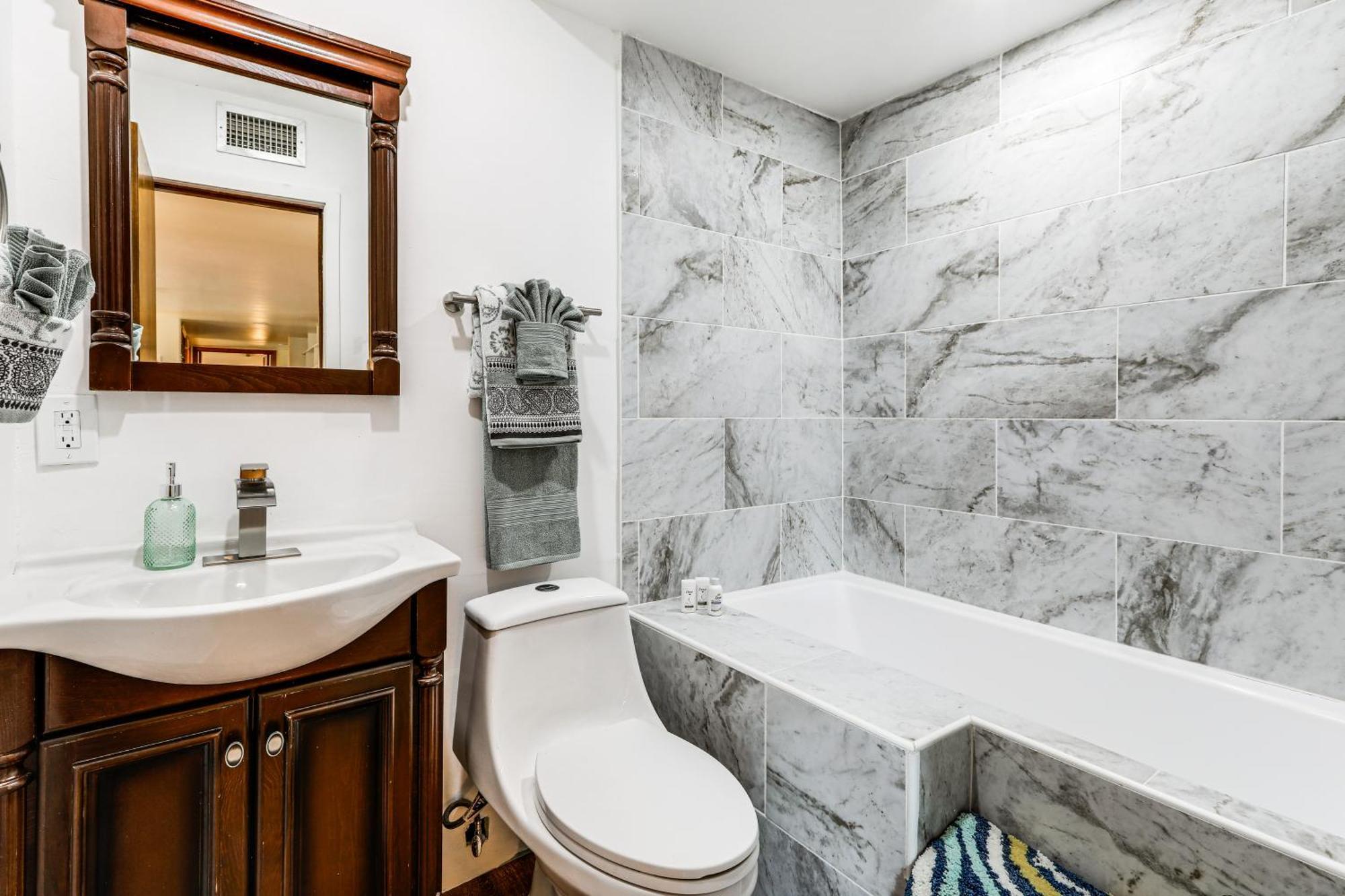 With Private Hot Tub And Mountain Views! Holiday home Sedona
