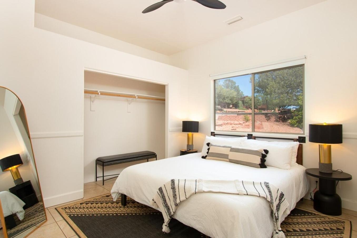 Holiday home Enchanted Adobe Hideaway Whot Tub & Giant Chess Sedona