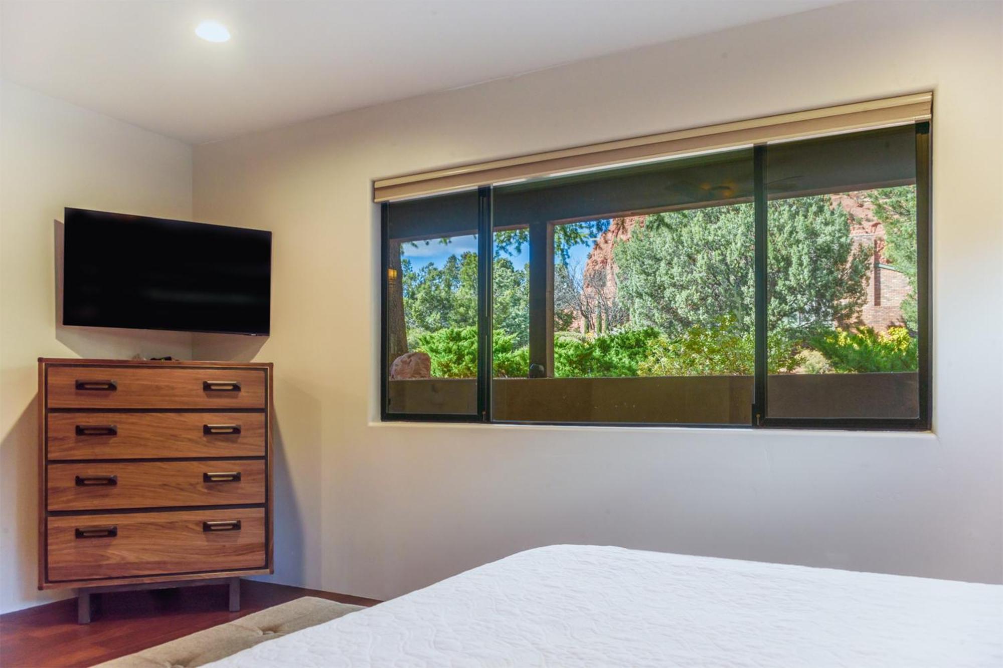 Stunning With Red Rock Views And Fire Pit! Holiday home Sedona