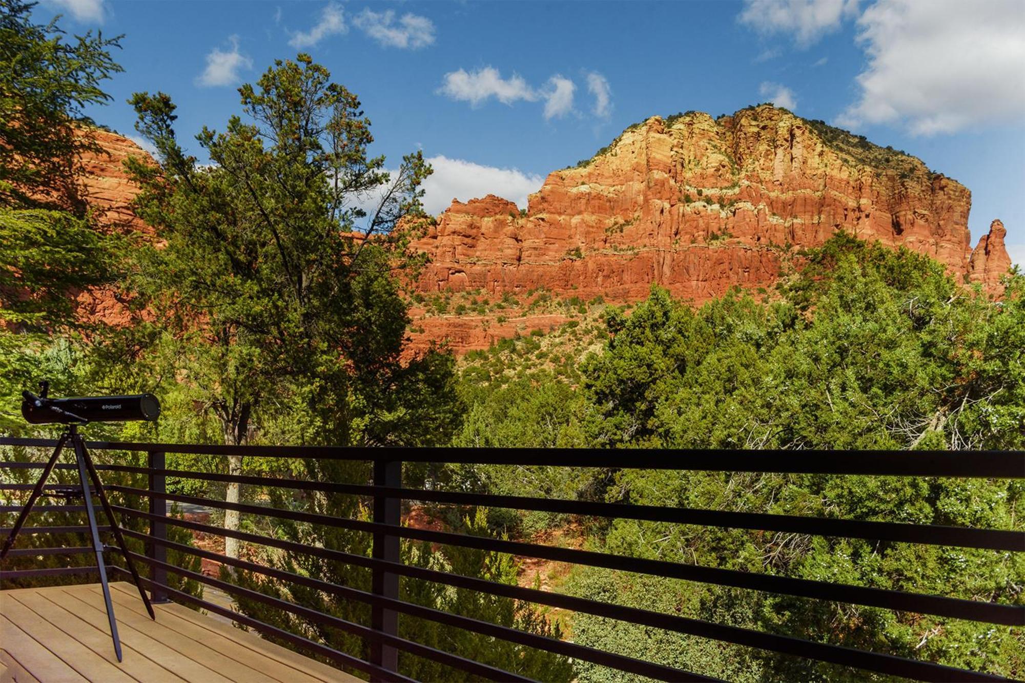 Stunning With Red Rock Views And Fire Pit! *