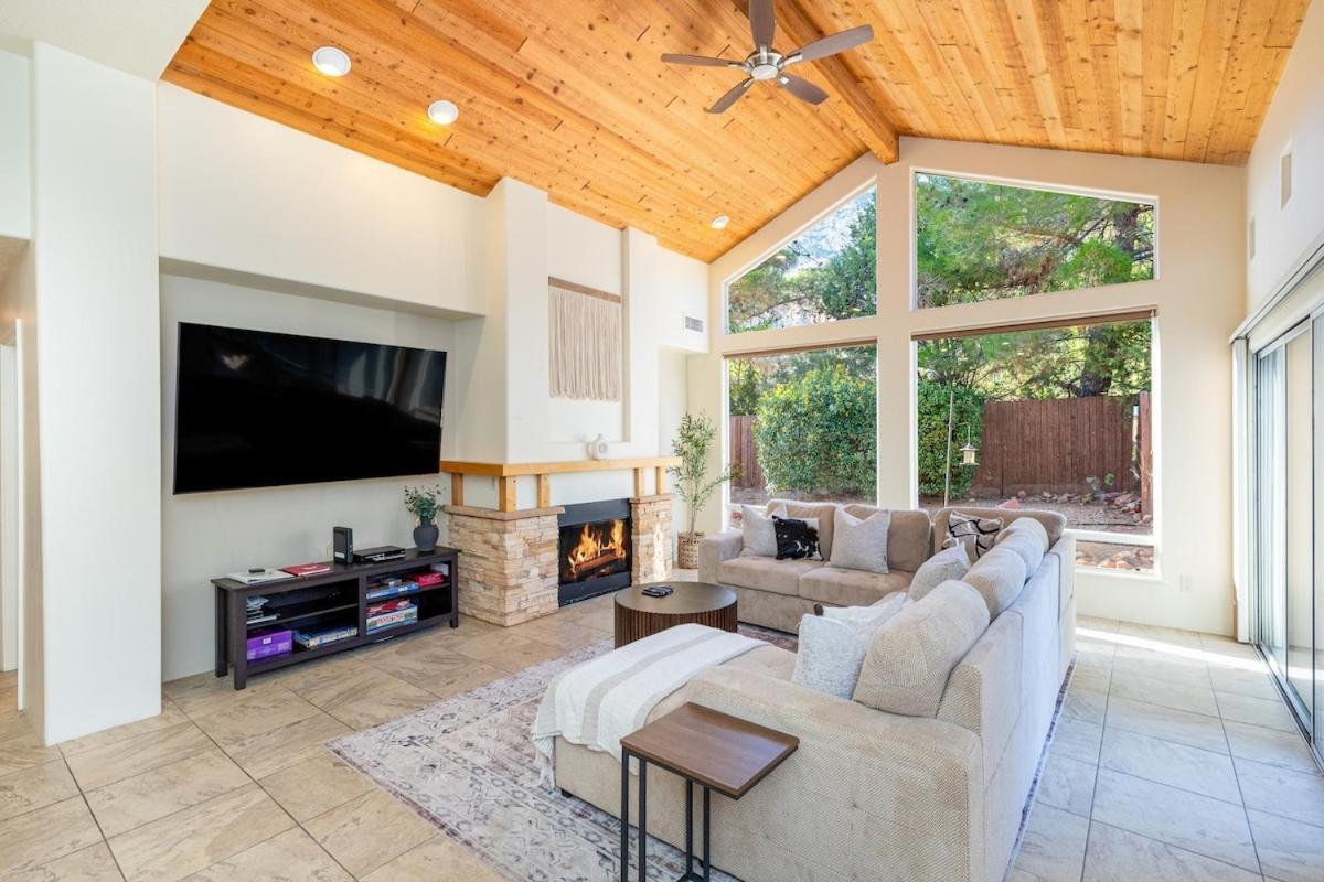 New The Andante With Spectacular Backyard Oasis Holiday home *