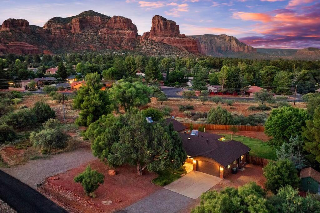 Holiday home Awesome Castle Rock View! *