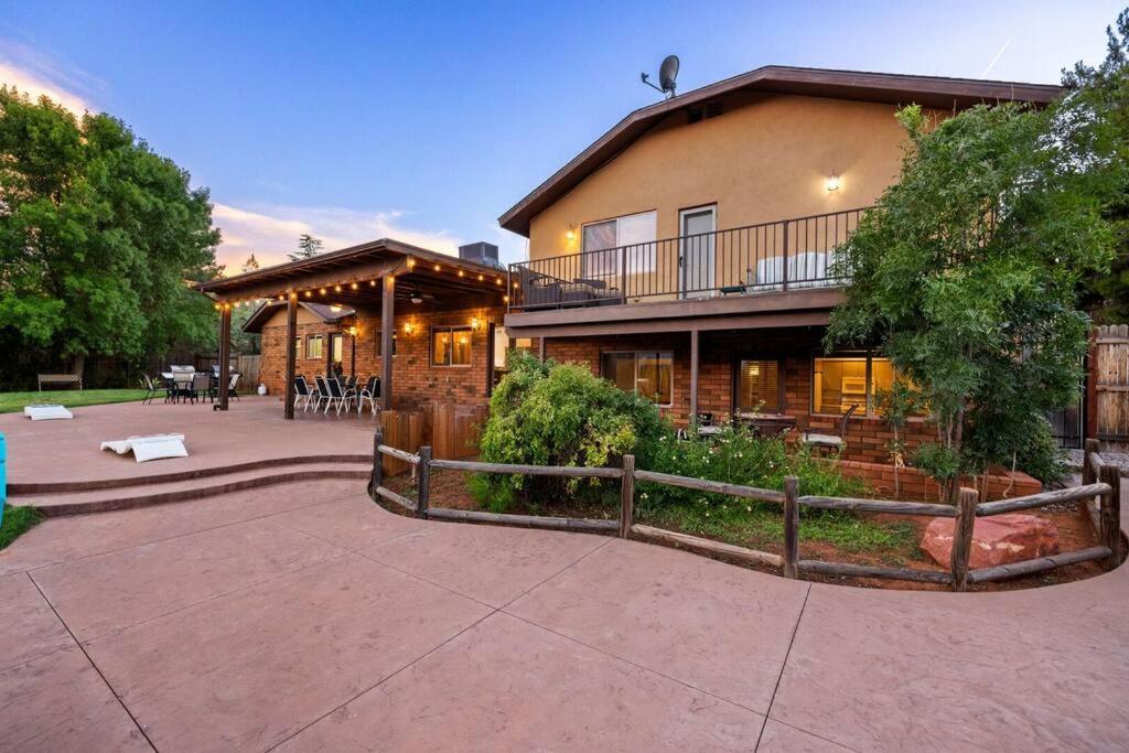 Holiday home Awesome Castle Rock View! *